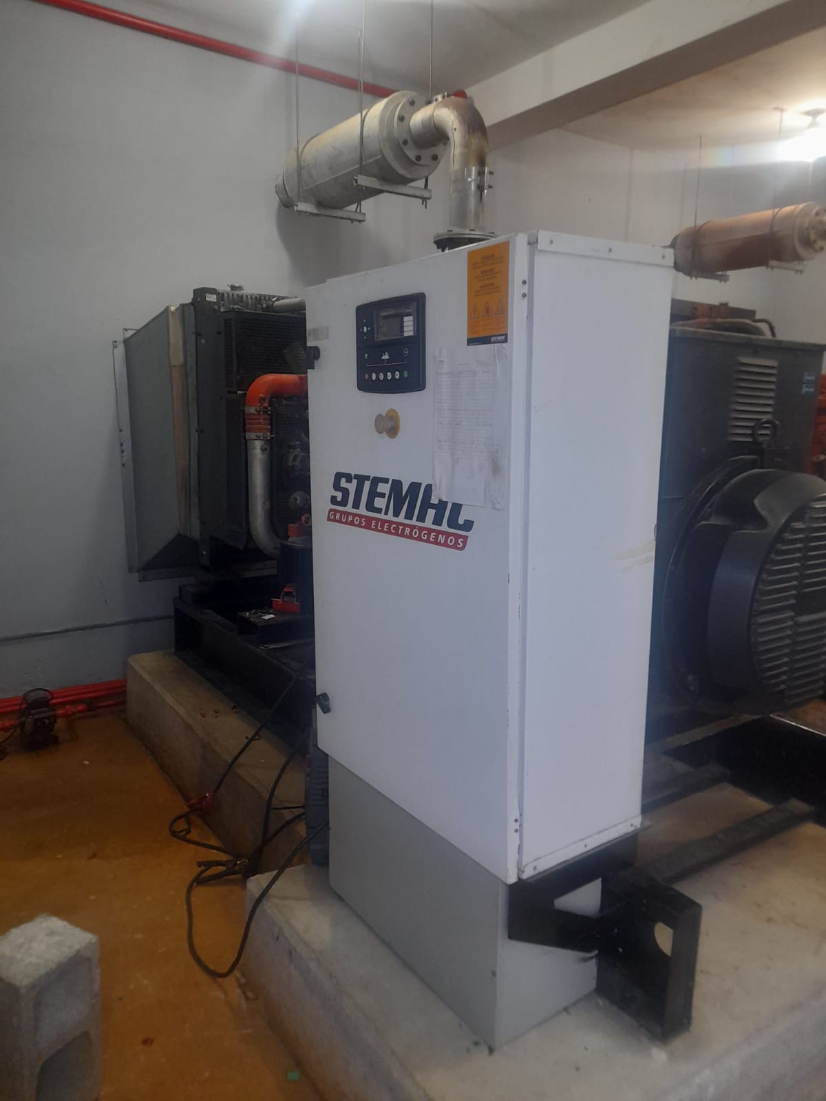 equipos profesionales - VENDO PLANTA ELECTRICA 360KVA ABIERTA POCAS HORAS 0