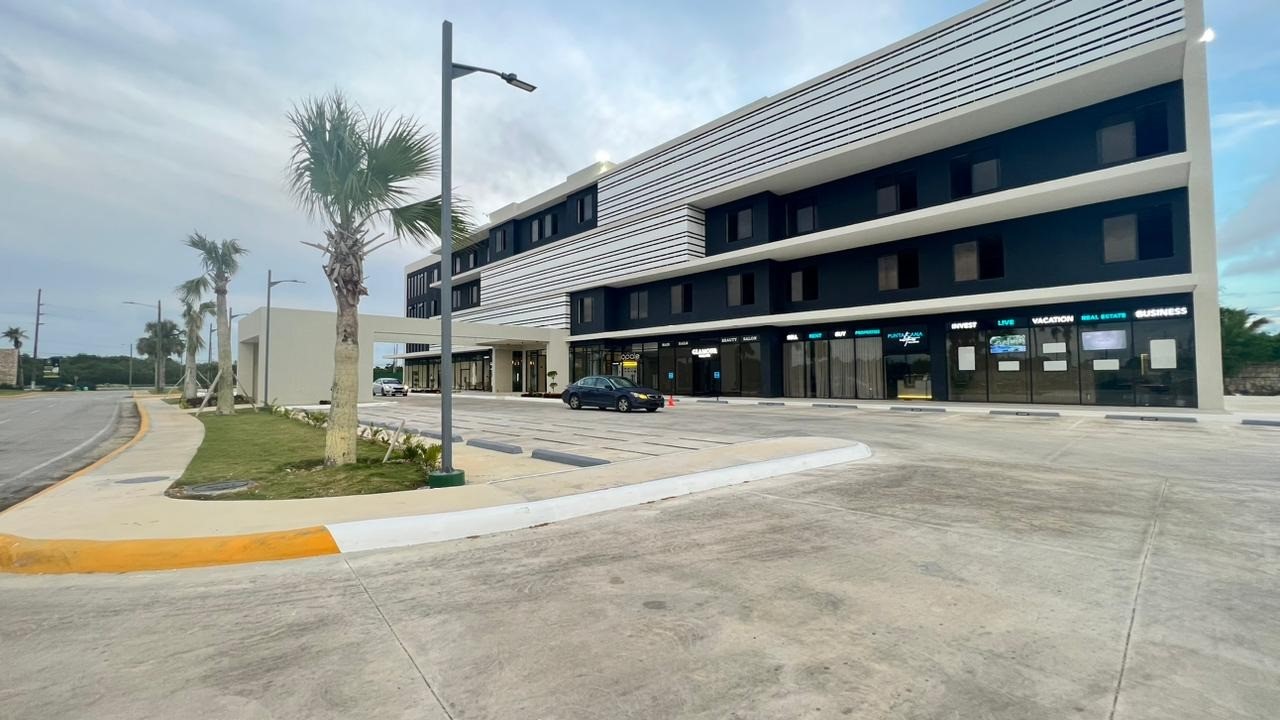 oficinas y locales comerciales - Locales Comerciales Disponibles En Vista Cana

