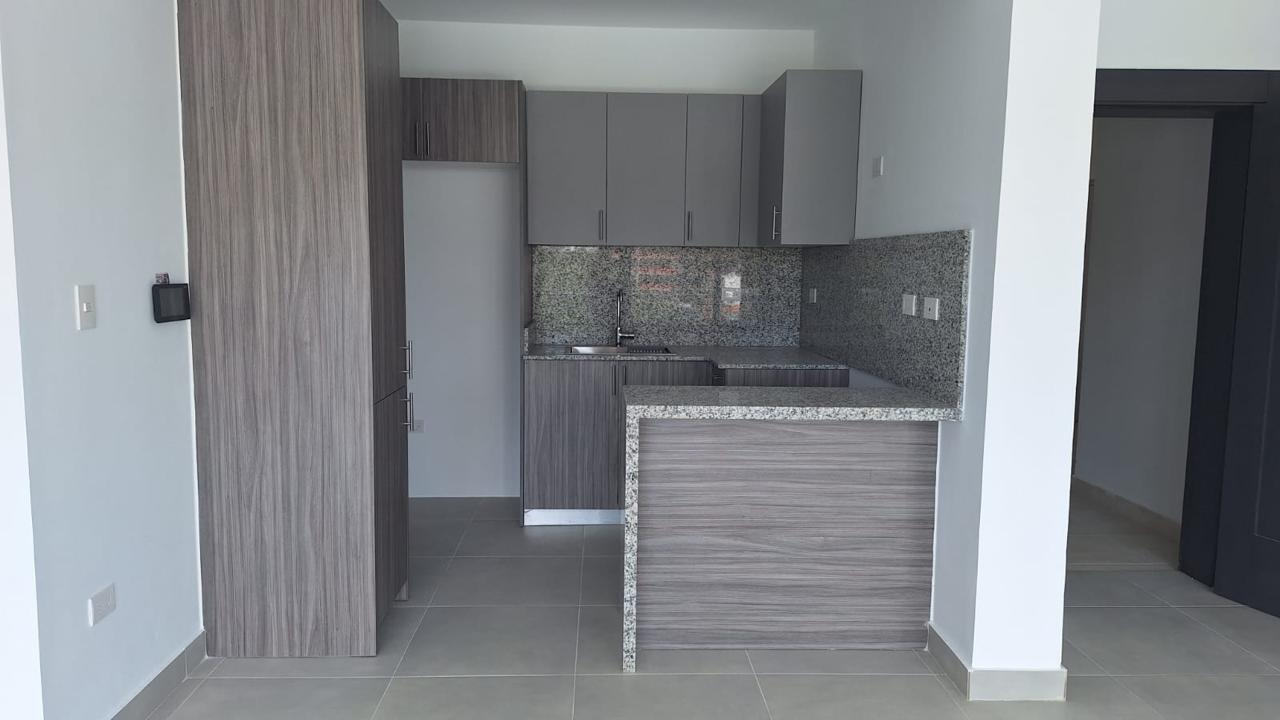 apartamentos - EXCLUSIVO APARTAMENTO EN RENTA. 3