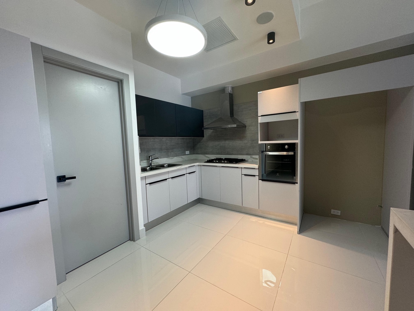 apartamentos - Venta apto en Piantini 2 hab 5