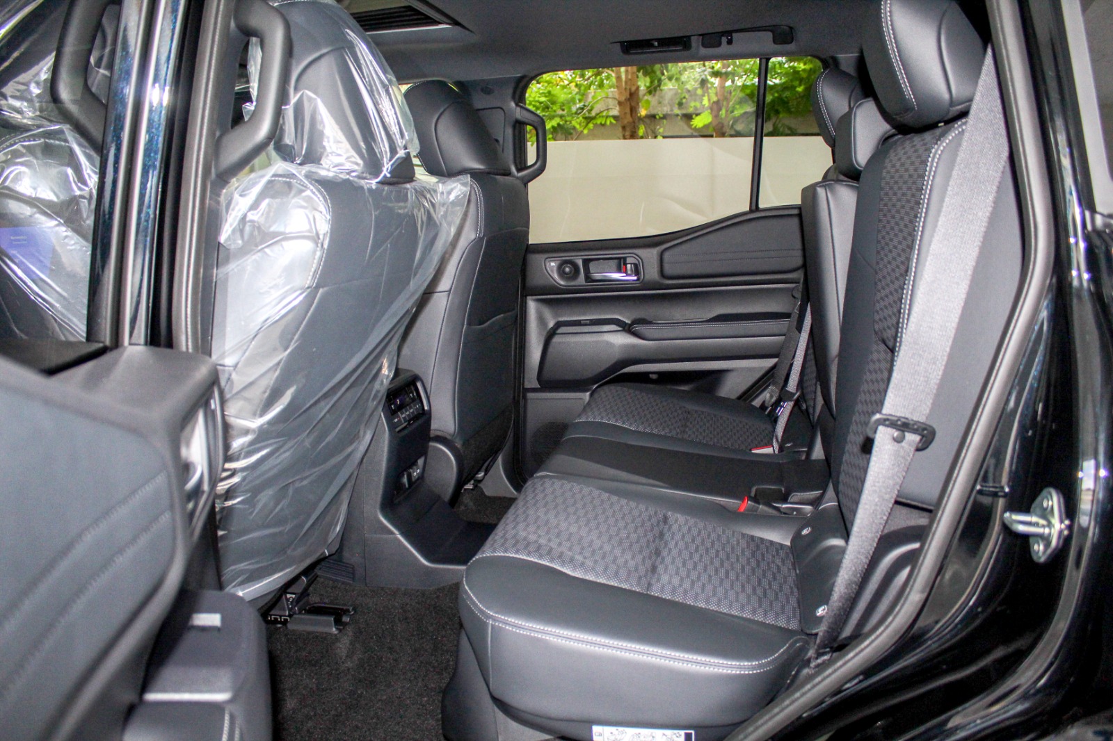 jeepetas y camionetas - Toyota Land Cruiser Prado Luxury 2025 5