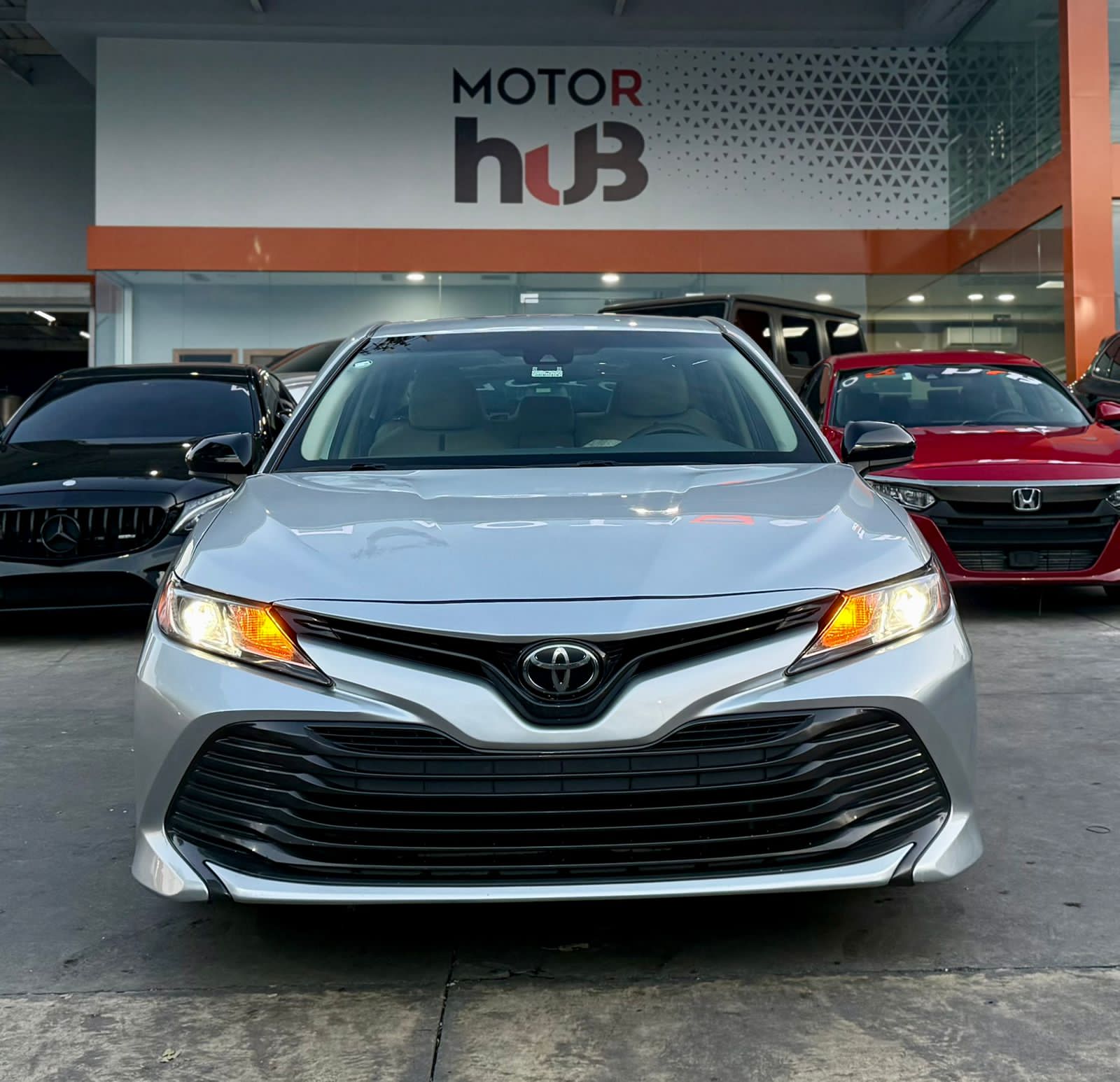 carros - Toyota Camry LE 2018 1