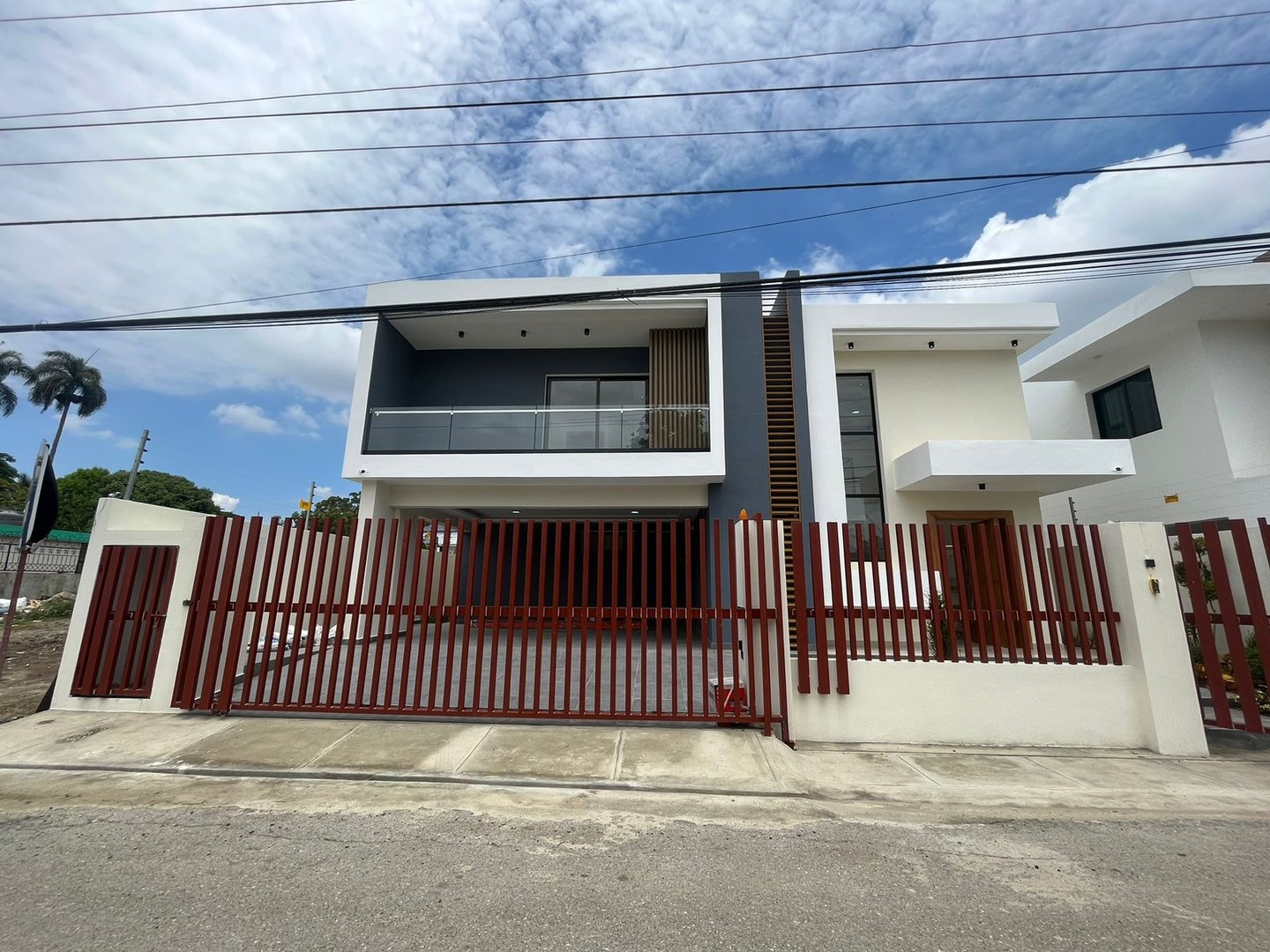 casas - Preciosa Casa Recien Construida en Proyecto Cerrado  0