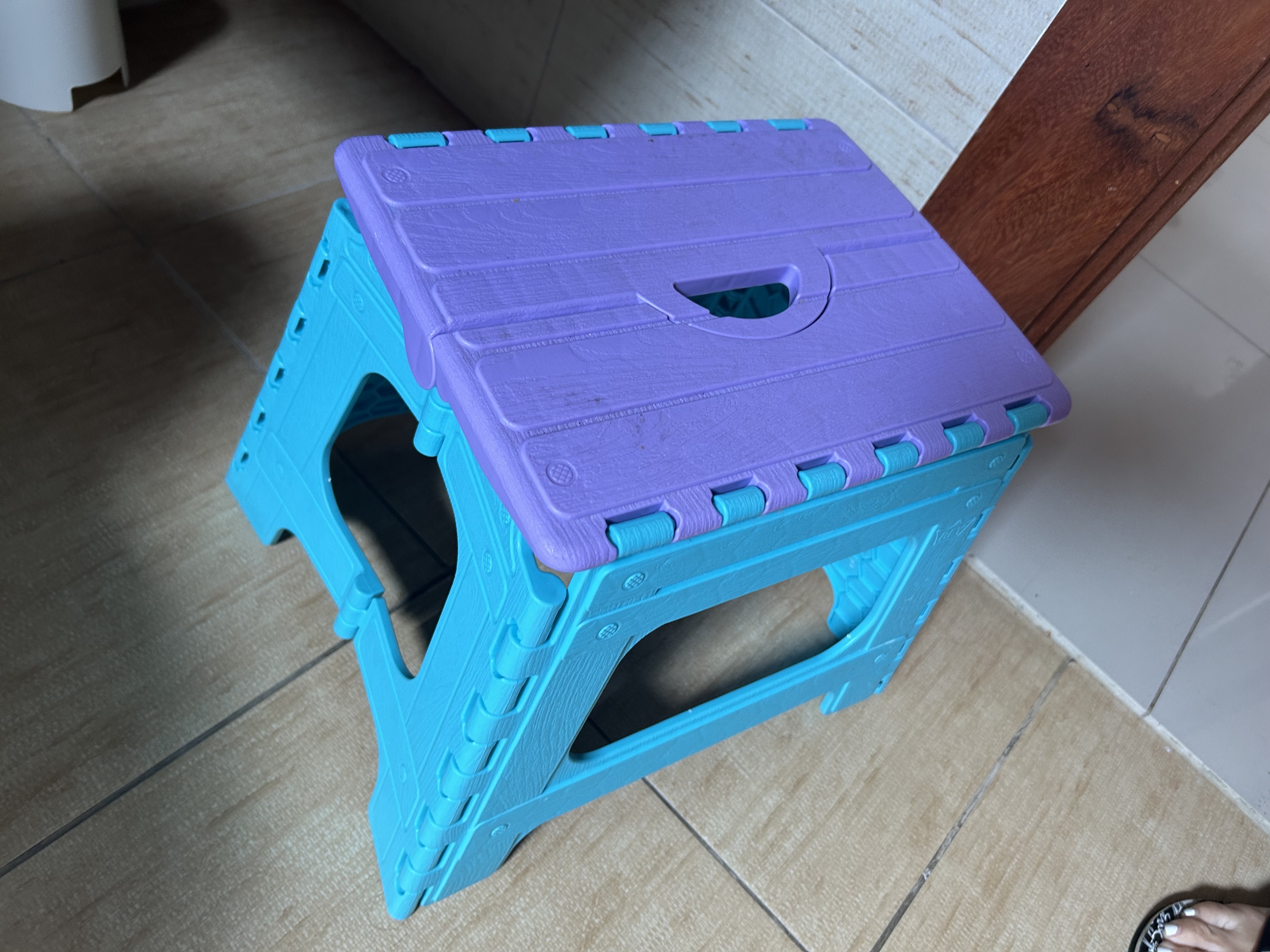 coches y sillas - vendo banquito infantil  1