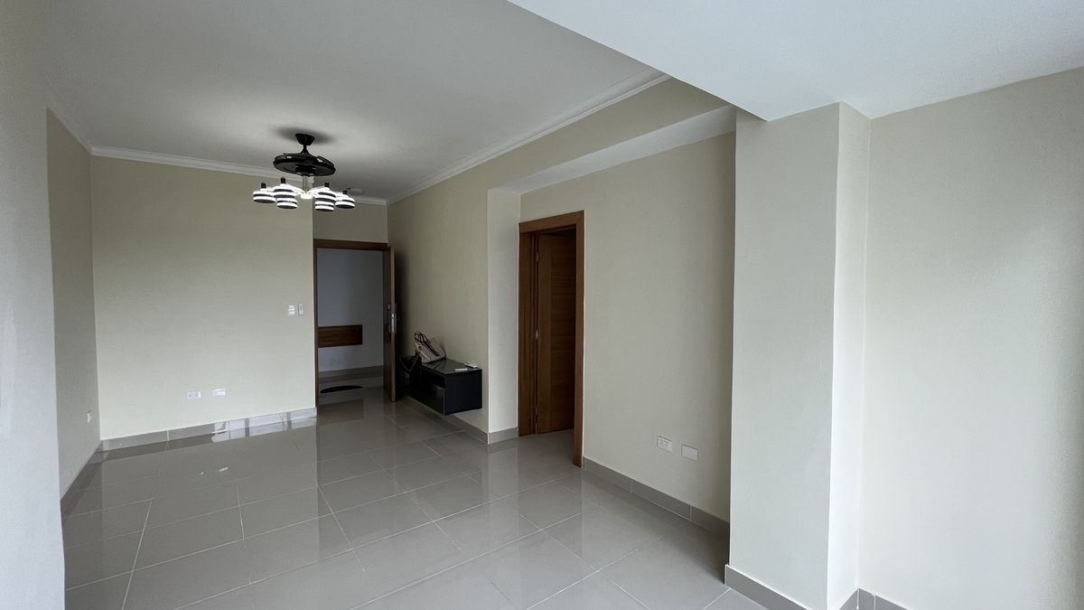 apartamentos - Apartamento en alquiler en Urb. Real con LB  6