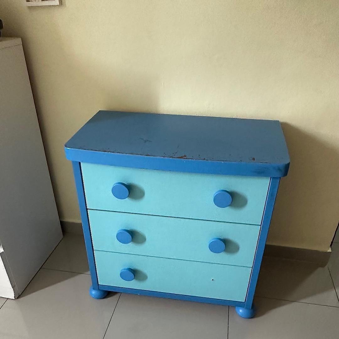 muebles - Gavetero de tres gavetas Azul  3
