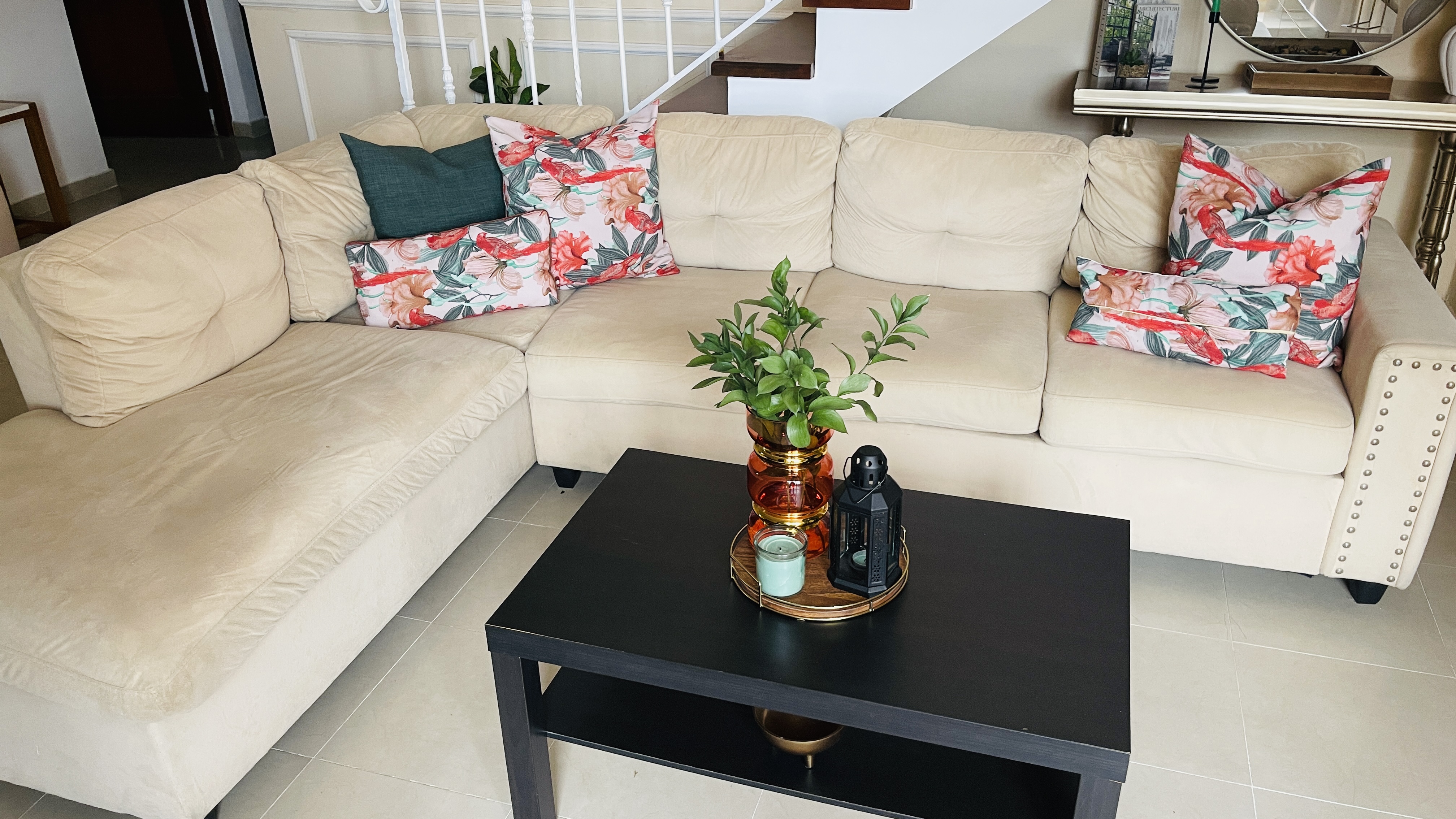 muebles y colchones - Mueble L -Grande. Beige . Gamuza americana  0