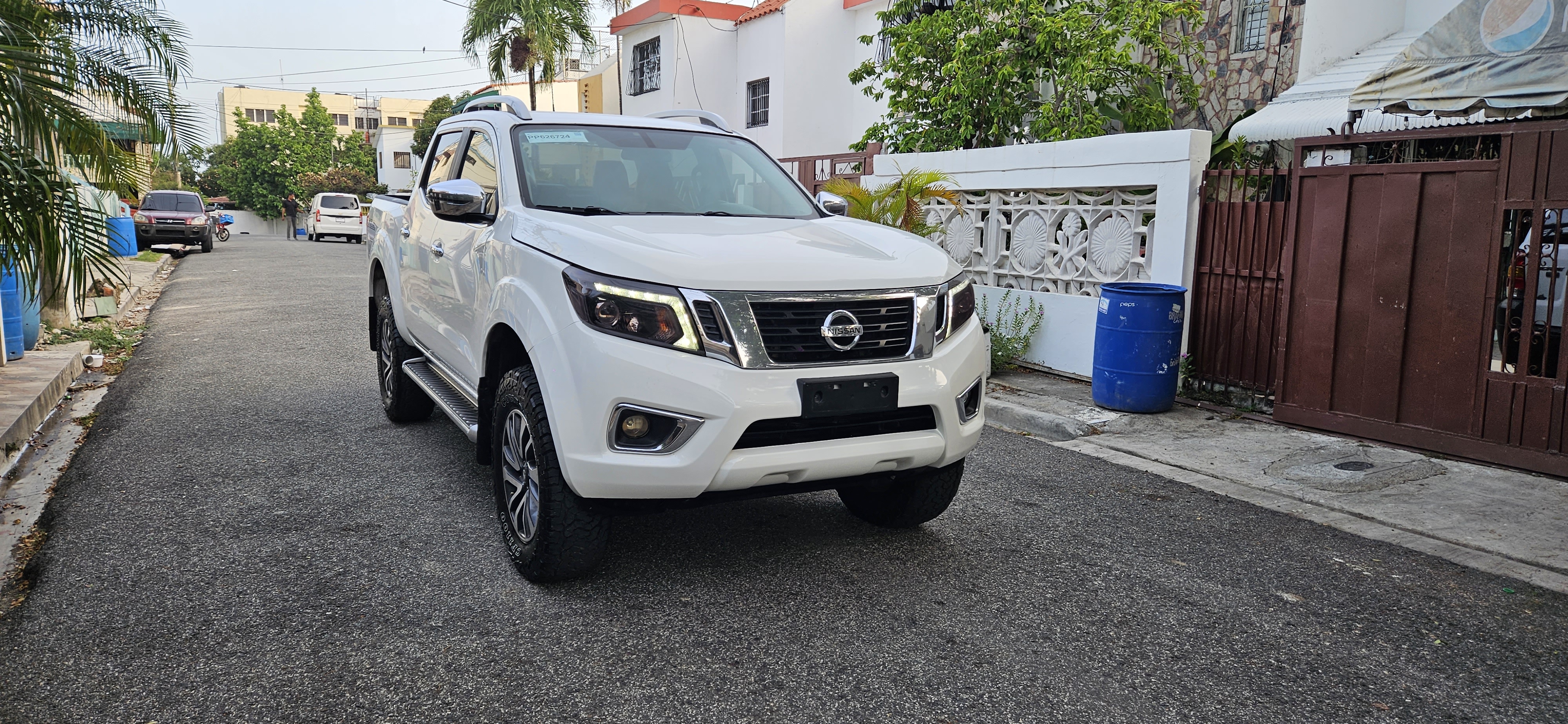 jeepetas y camionetas - Nissan frontier 2020 diésel full  1
