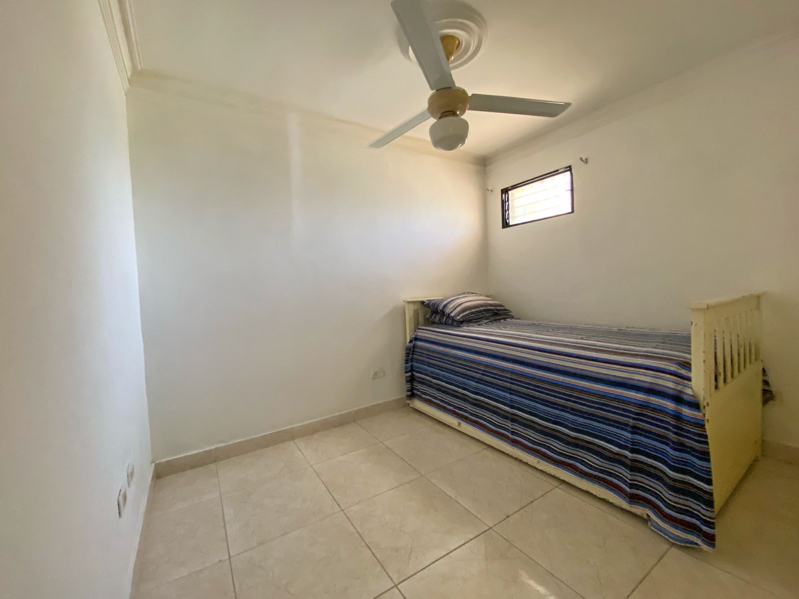 apartamentos - Apartamento amueblado de 2 hab en la independencia 9