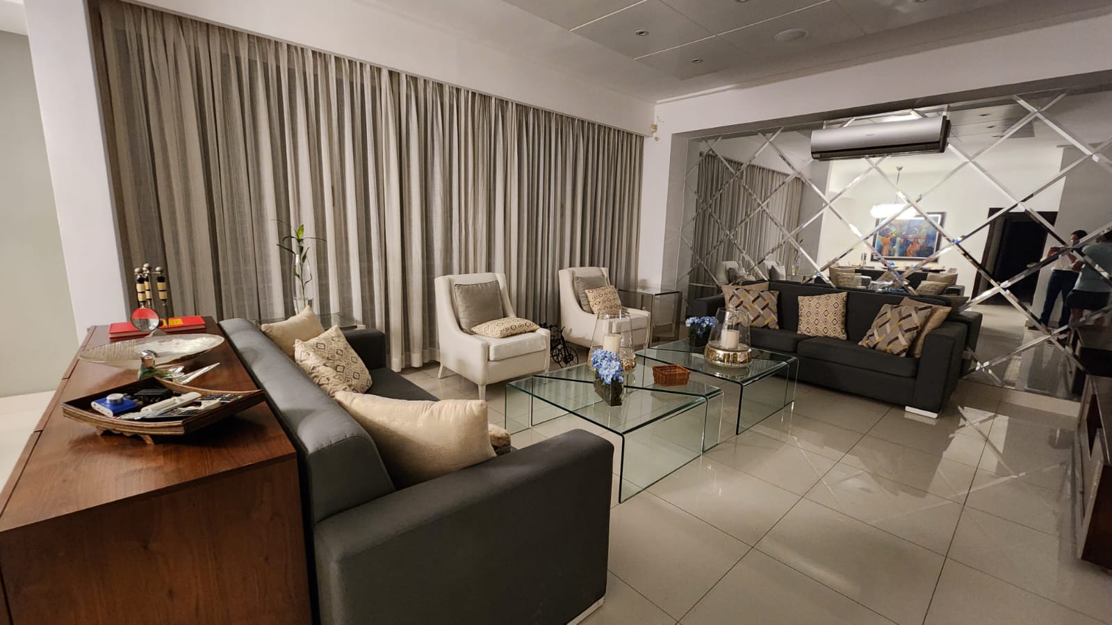 apartamentos - VENDO Apartamento En Naco CÓDIGO: PD458  0
