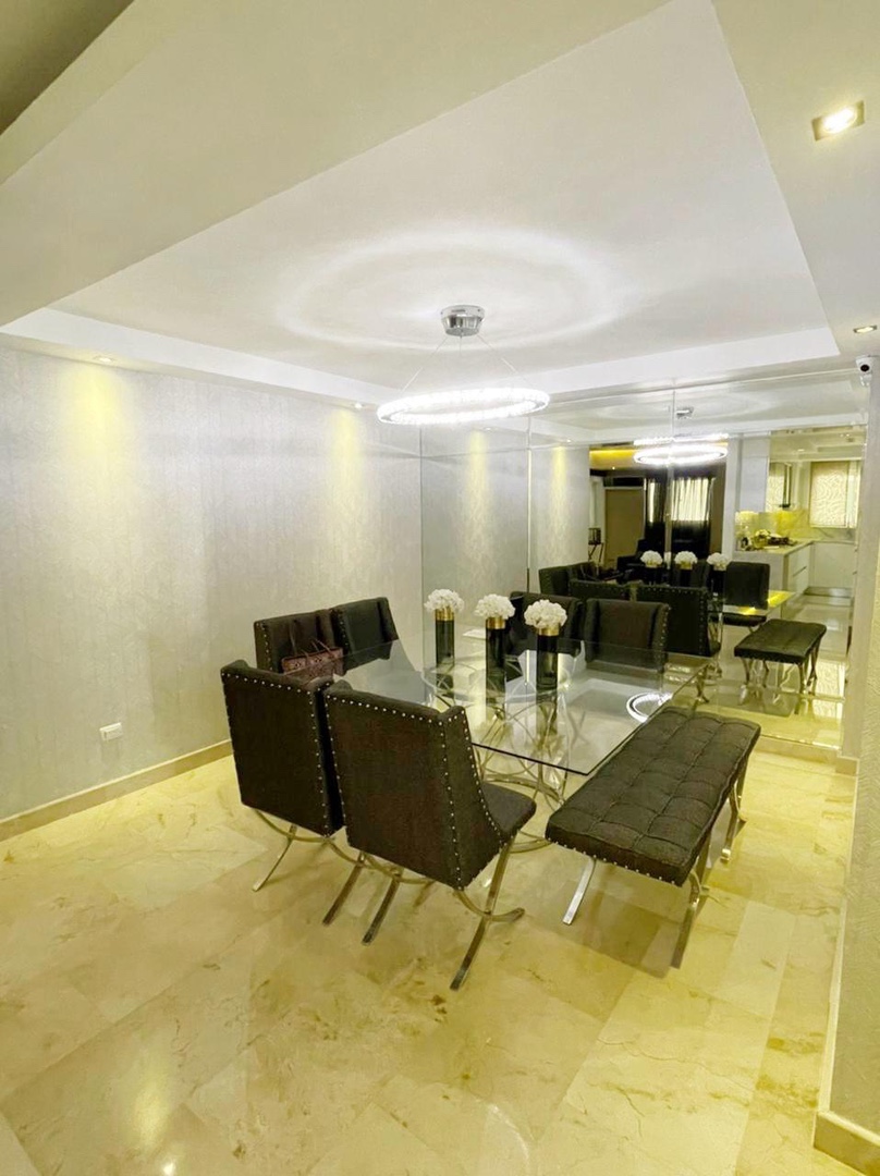 apartamentos - Apartamento en alquiler Ensanche Naco 4