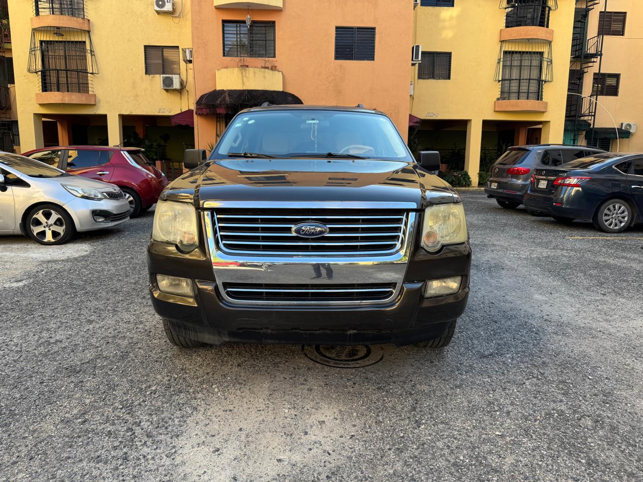 jeepetas y camionetas - Vendo Ford Explorer 2008 en excelentes condiciones 4