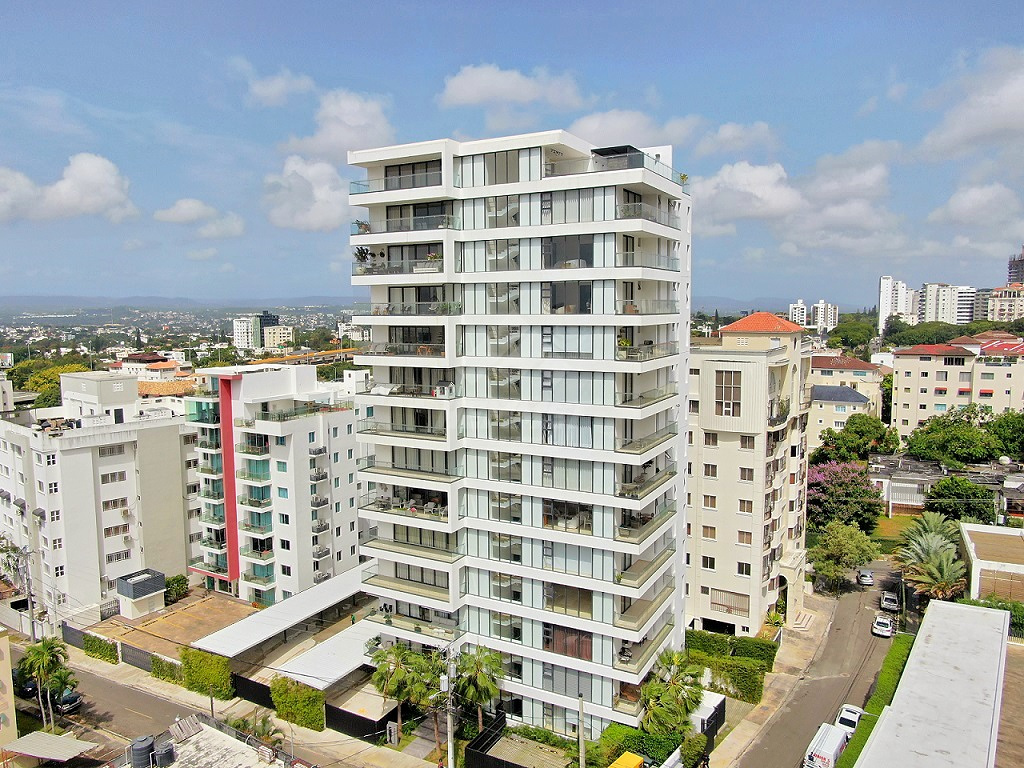 apartamentos - TORRE DOS HABITACIONES MAS SERVICIO ROOFTOP Y GIM