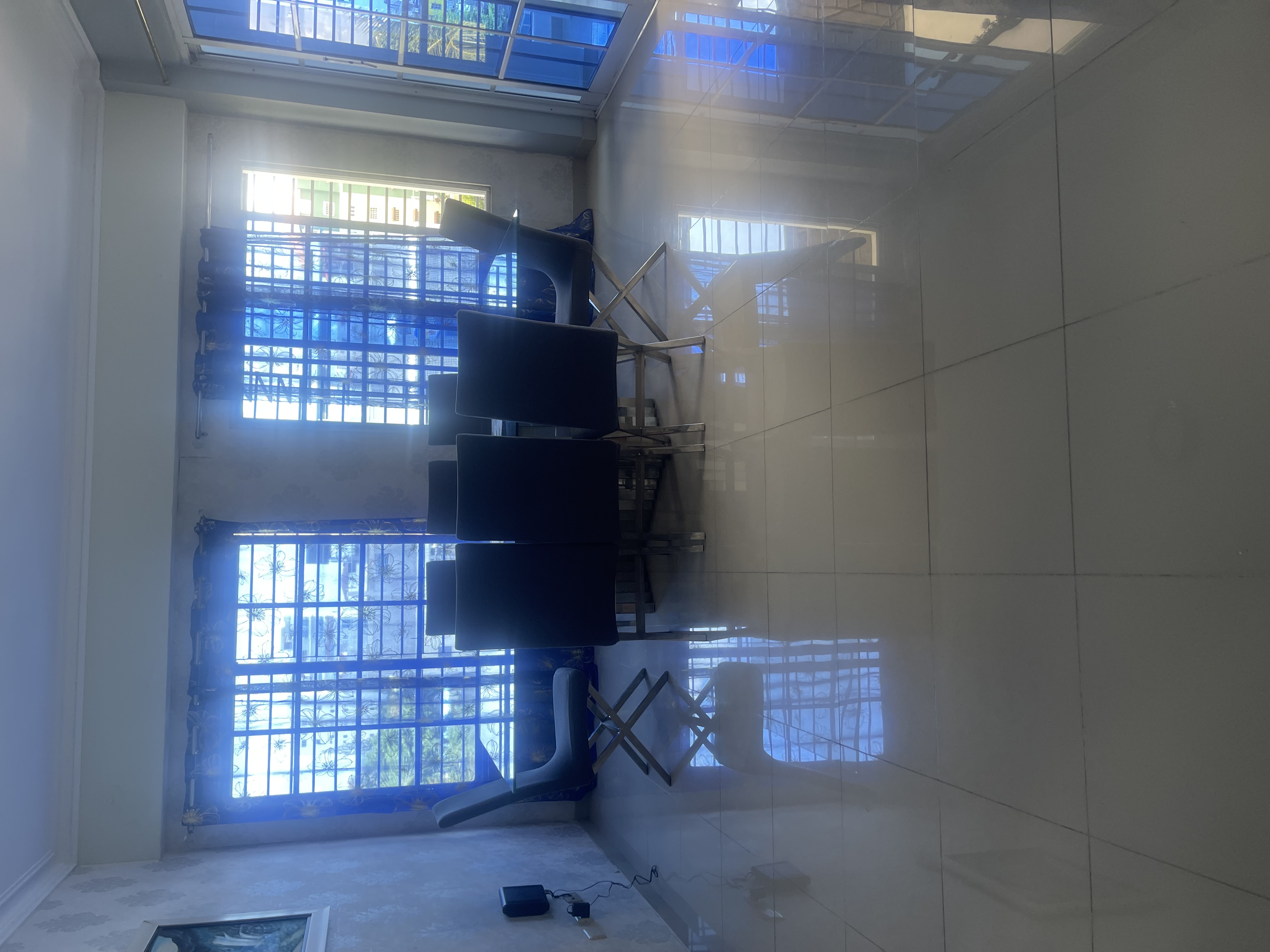 apartamentos - Vendo amplio cuarto piso en Alma Rosa primera  1