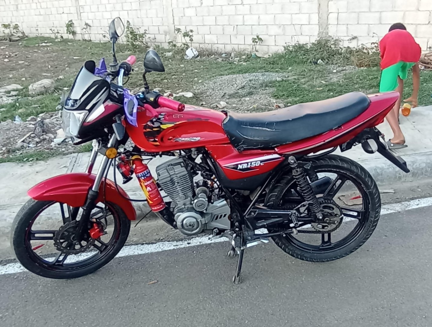 motores y pasolas - SE VENDENiponia 150Papeles al día Negociable8 2