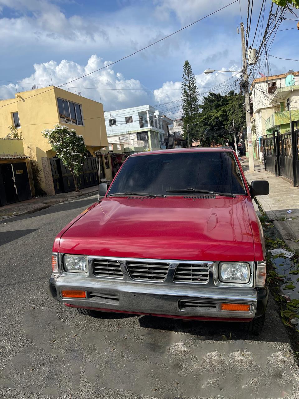 jeepetas y camionetas - Camioneta Nissan 1993 RD$ 625,000.00 (Negociable) 1