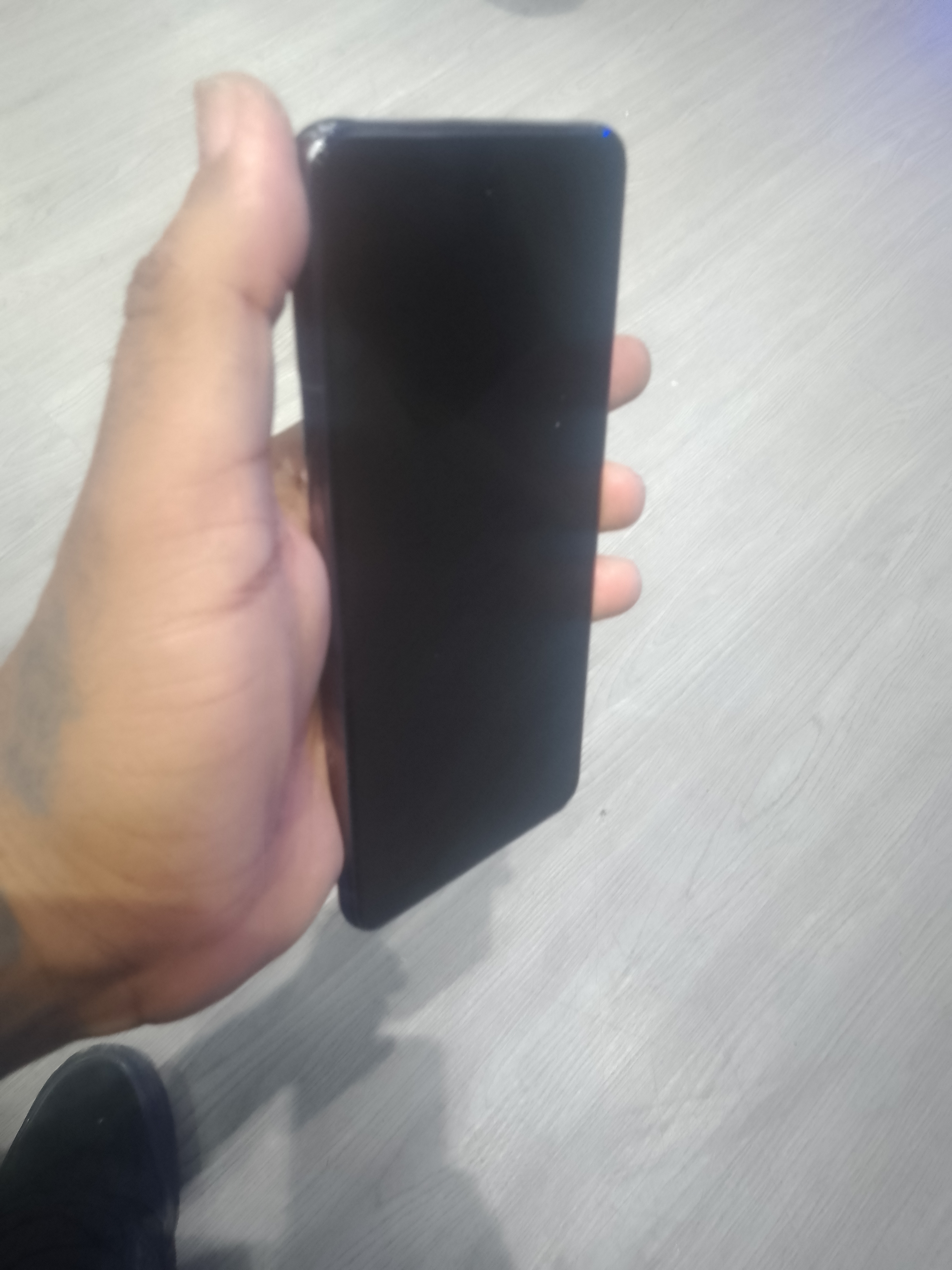 celulares y tabletas - Google pixel 8 pro 128 GB con cuenta google