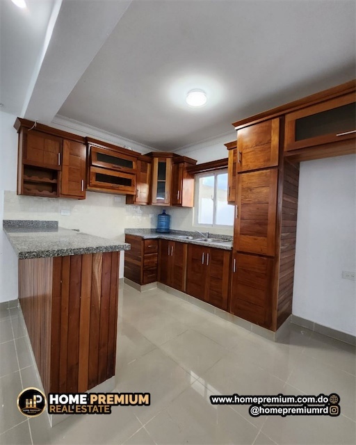 casas - Venta de casa de lujo en la autopista de san Isidro Santo Domingo este con patio 5
