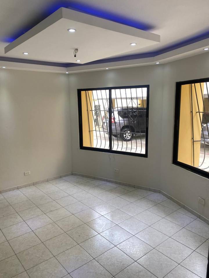 apartamentos - Apartamento remodelado en el millón  1