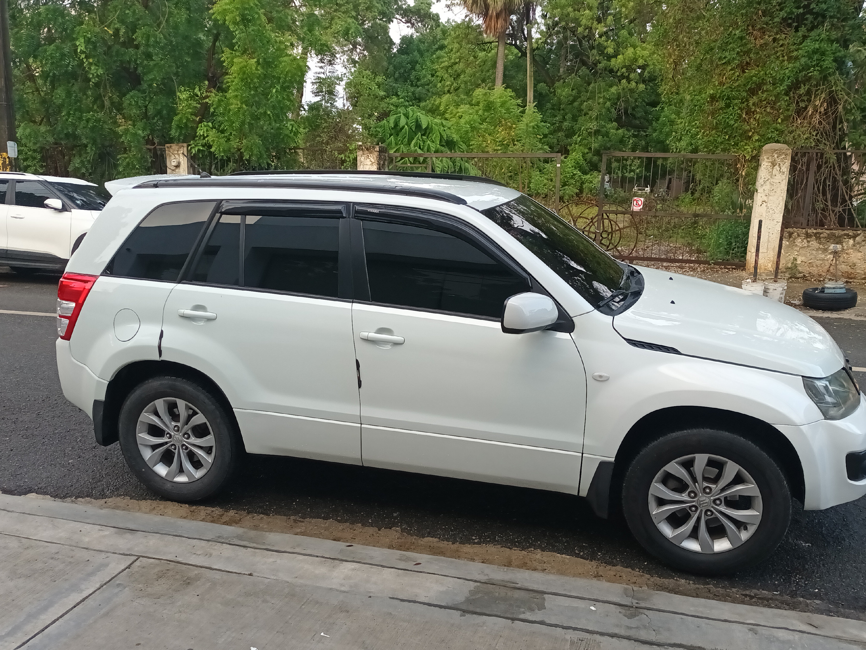jeepetas y camionetas - vitara 2014 4x4 0
