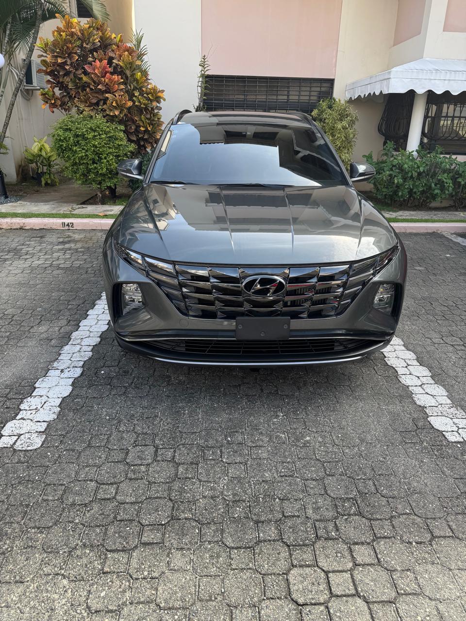 jeepetas y camionetas - Hyundai Tucson 2022 nueva 50,400kms