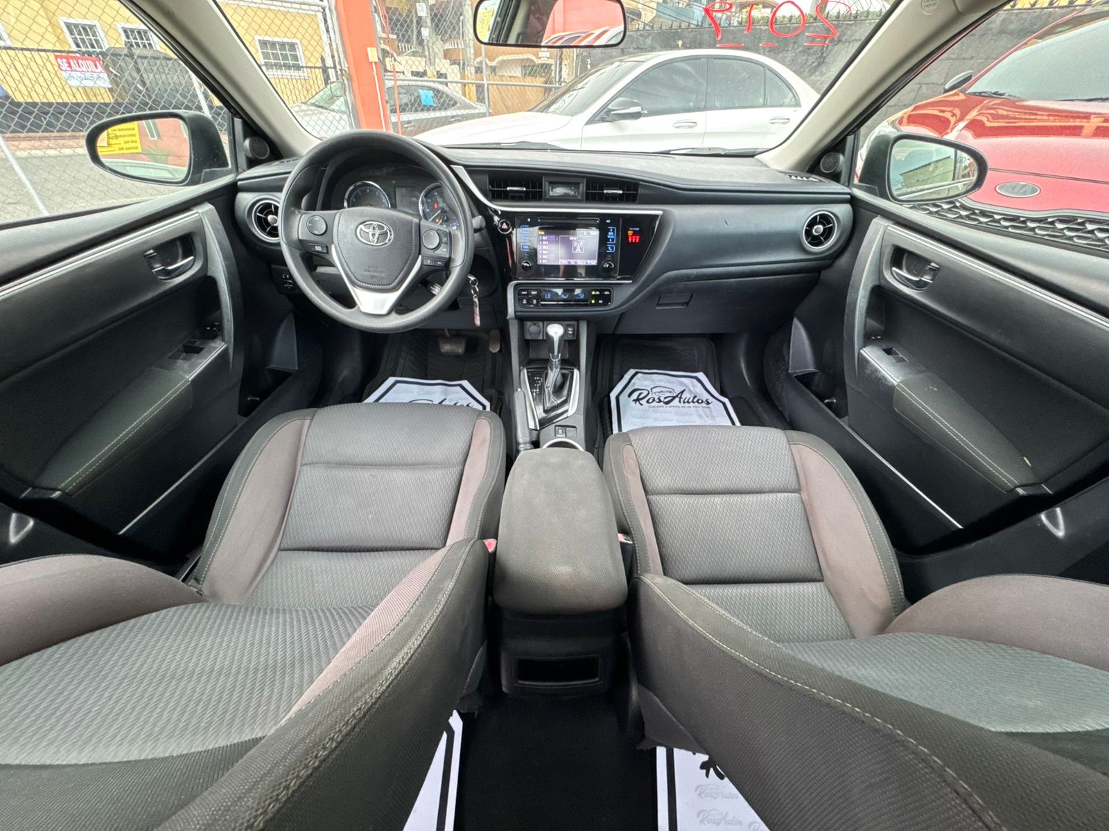 carros - Toyota Corolla LE 2019 7