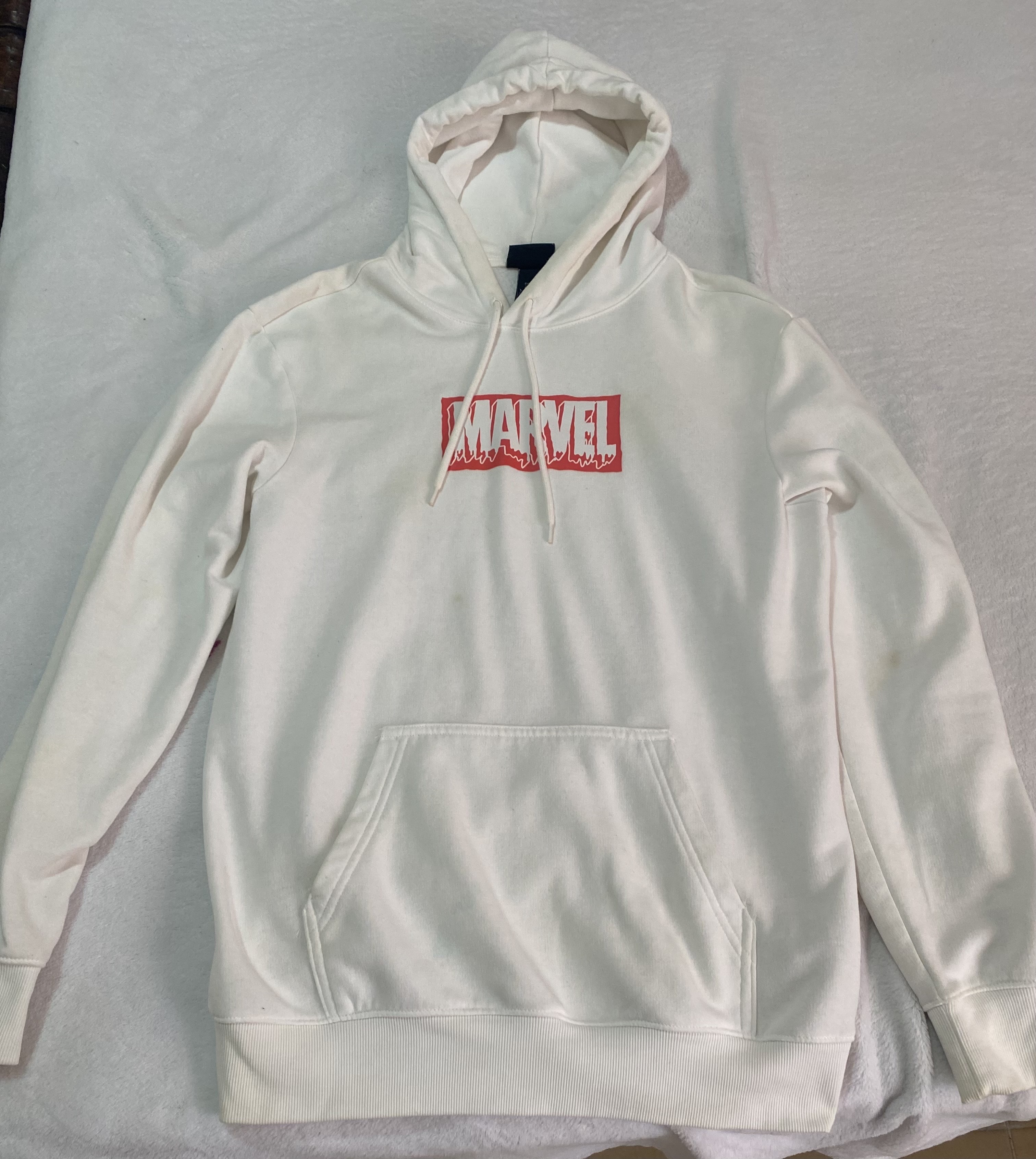 ropa para hombre - hoodie blanco de marvel 