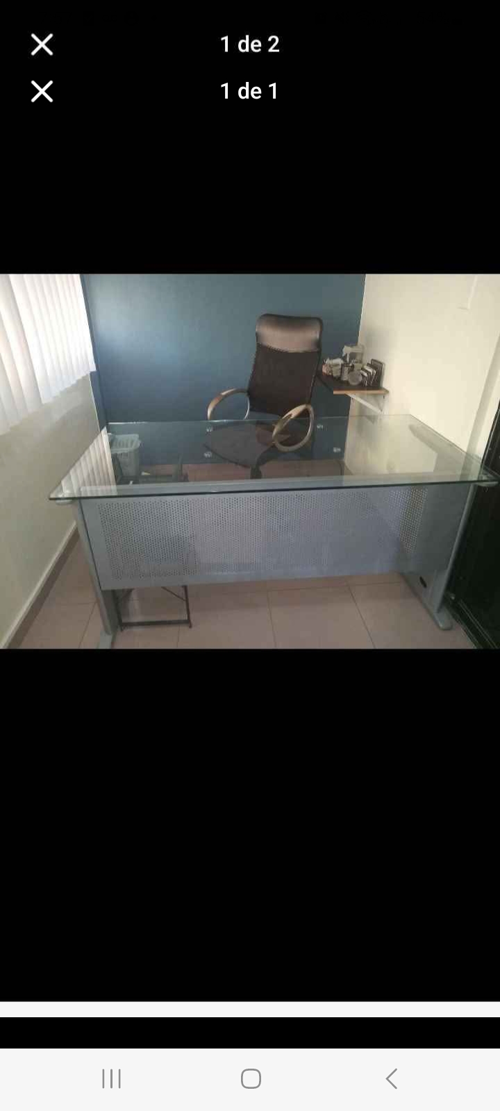 articulos de oficina - Escritorio con tope de cristal y silla 0