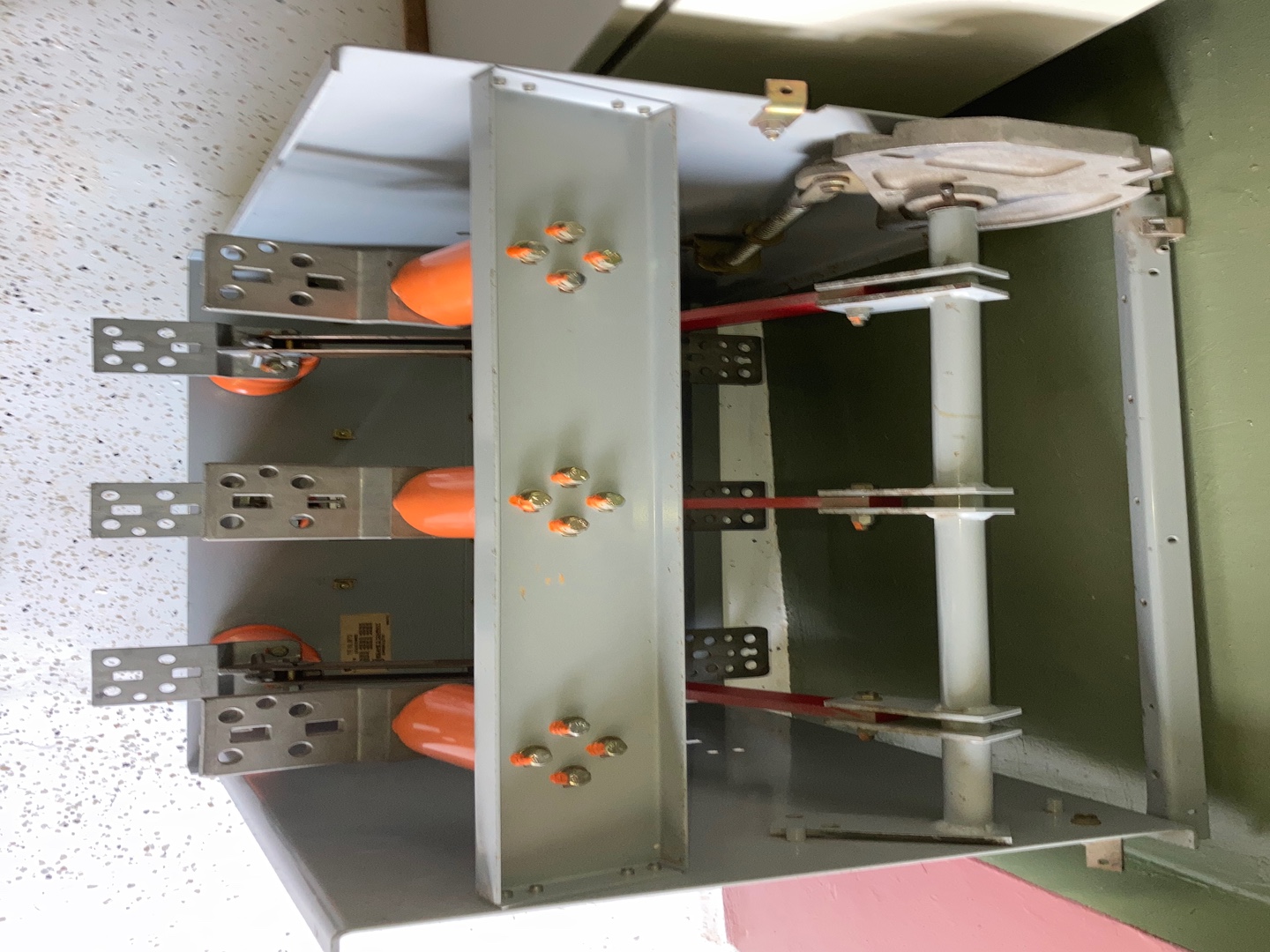 equipos profesionales - Switch doble tiro a 15 KV SD 600 A 1