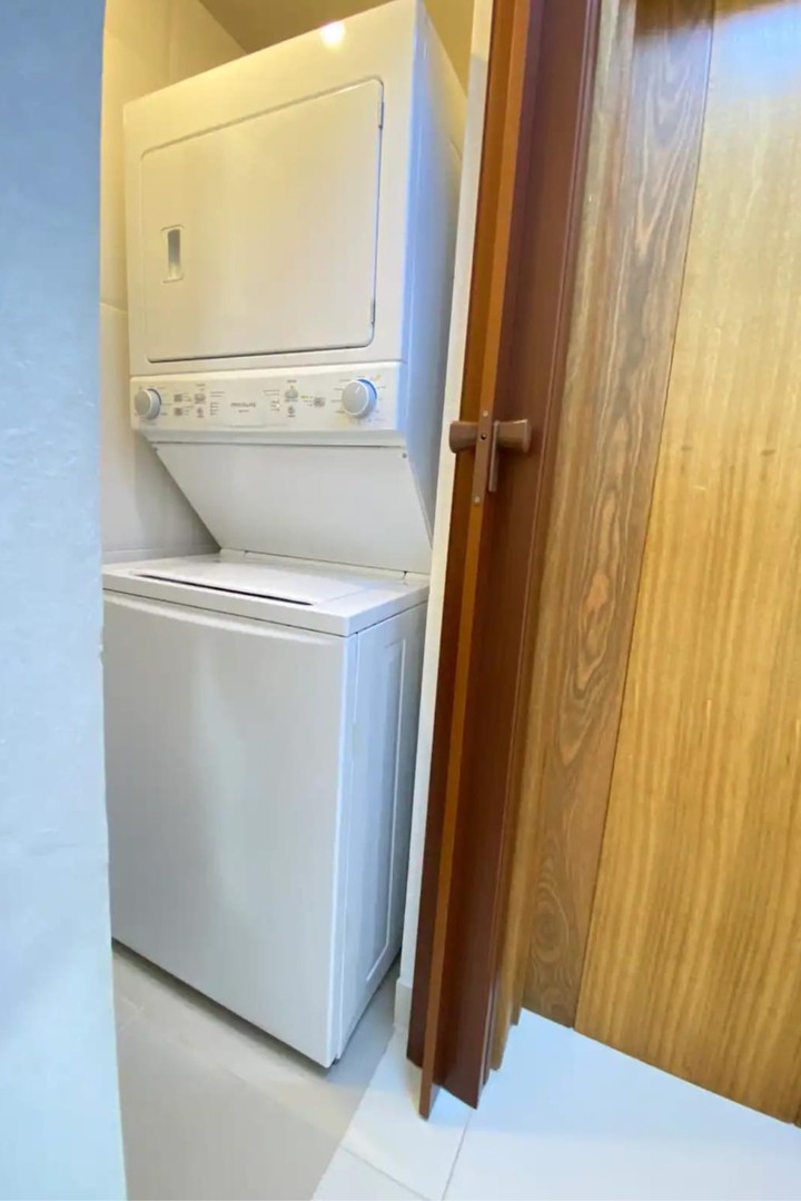 apartamentos - Vendo De Oportunidad Apartamento Ensanche Paraiso  7