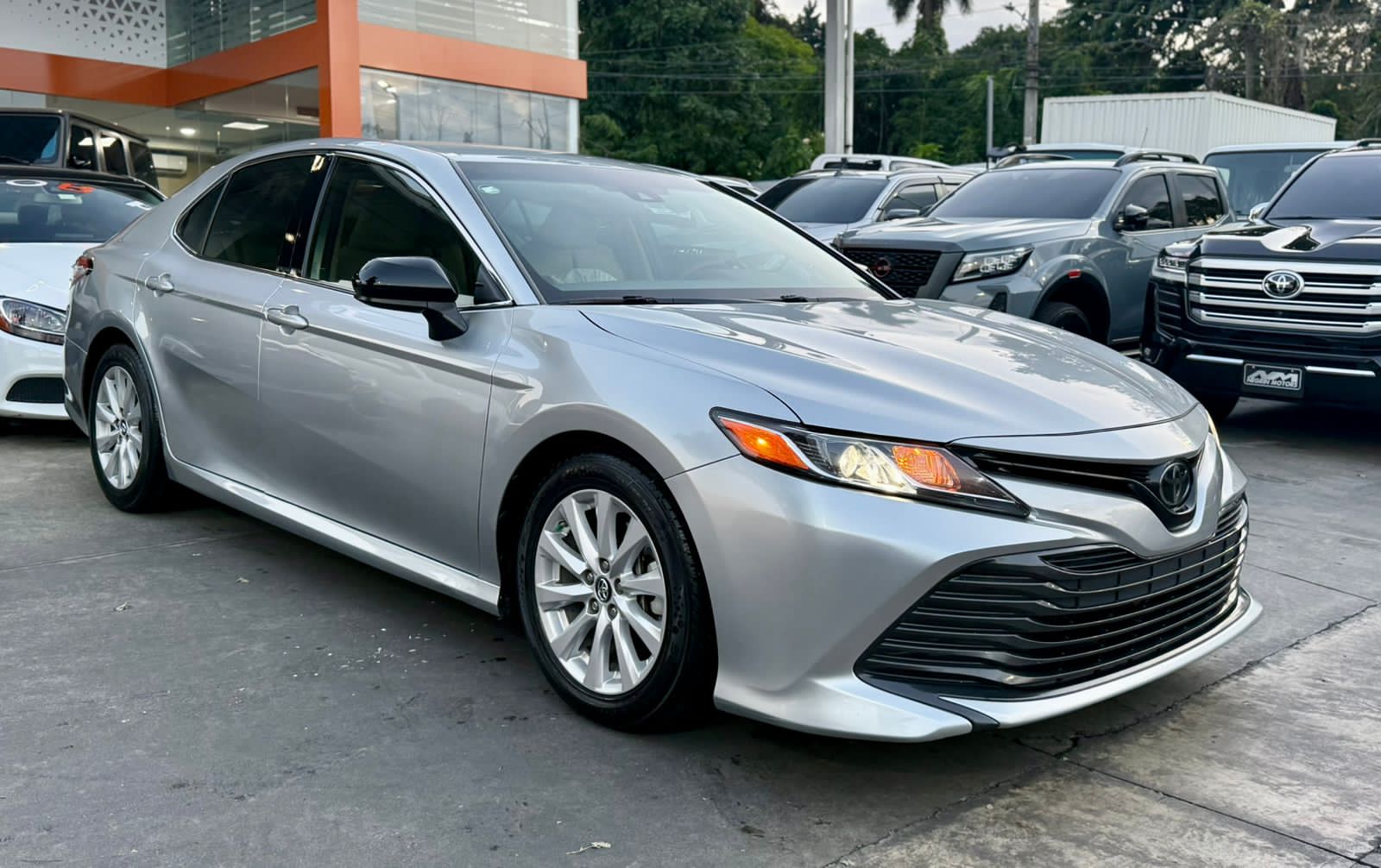 carros - Toyota Camry LE 2018 2