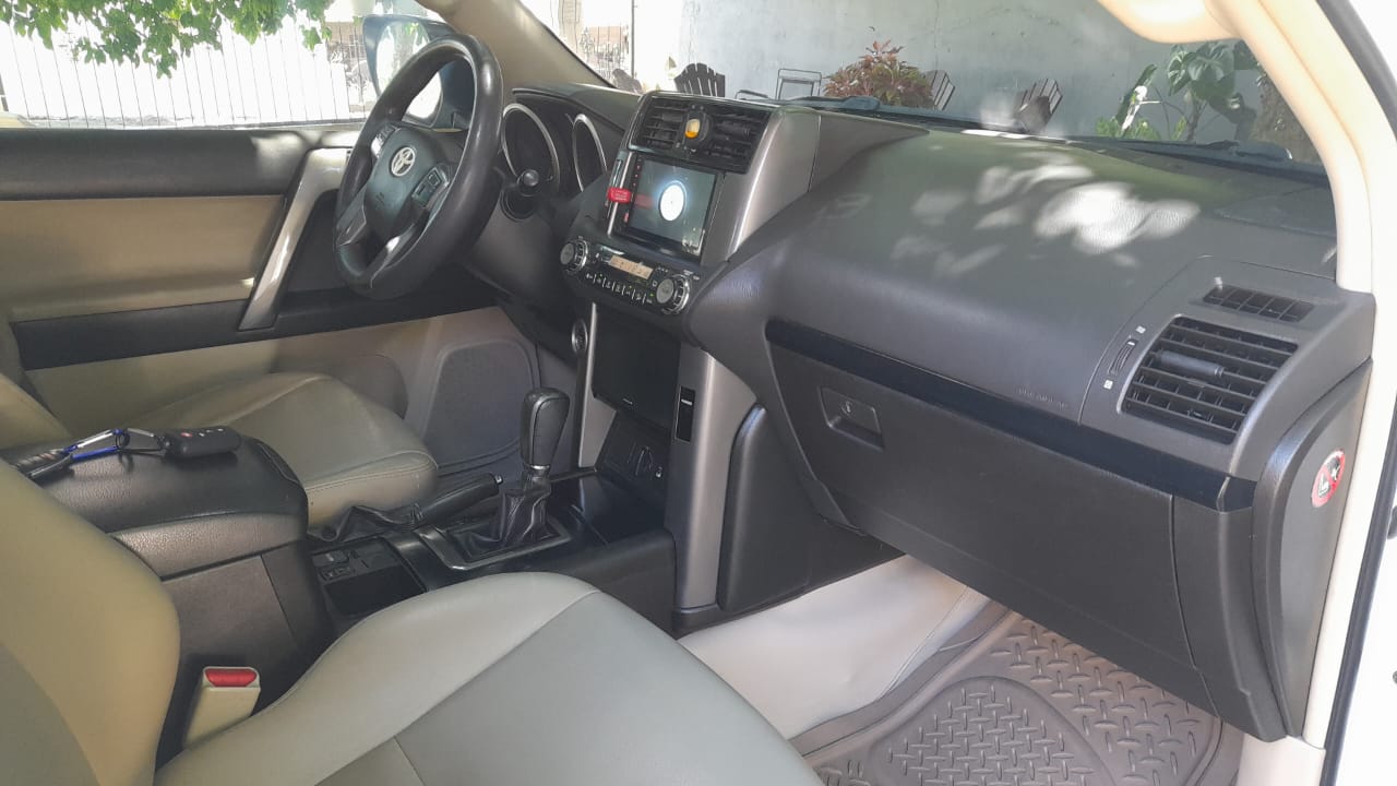 jeepetas y camionetas - Toyota land cruicer prado txl 2011 5