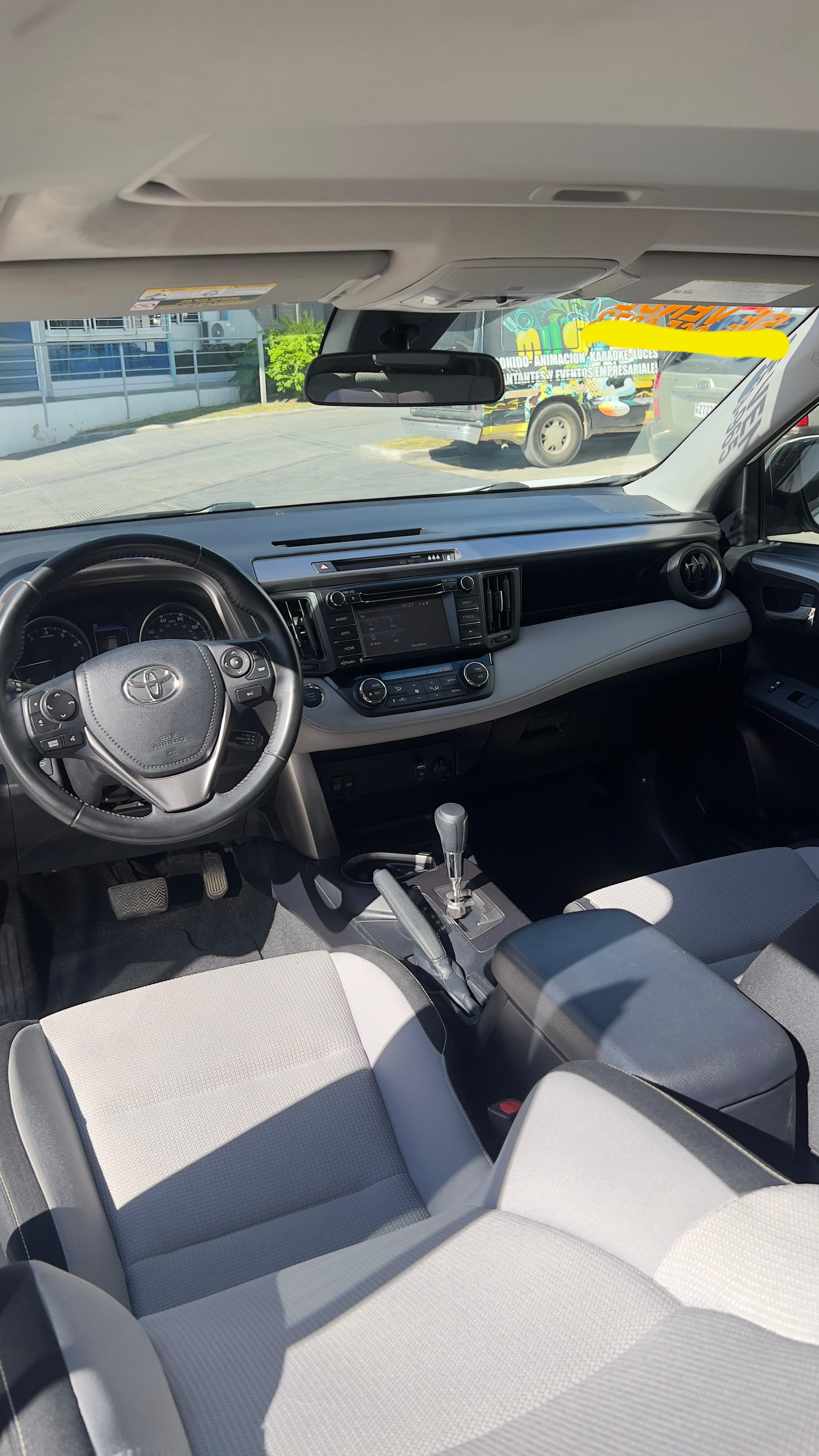 jeepetas y camionetas - Toyota rav4 2018 3