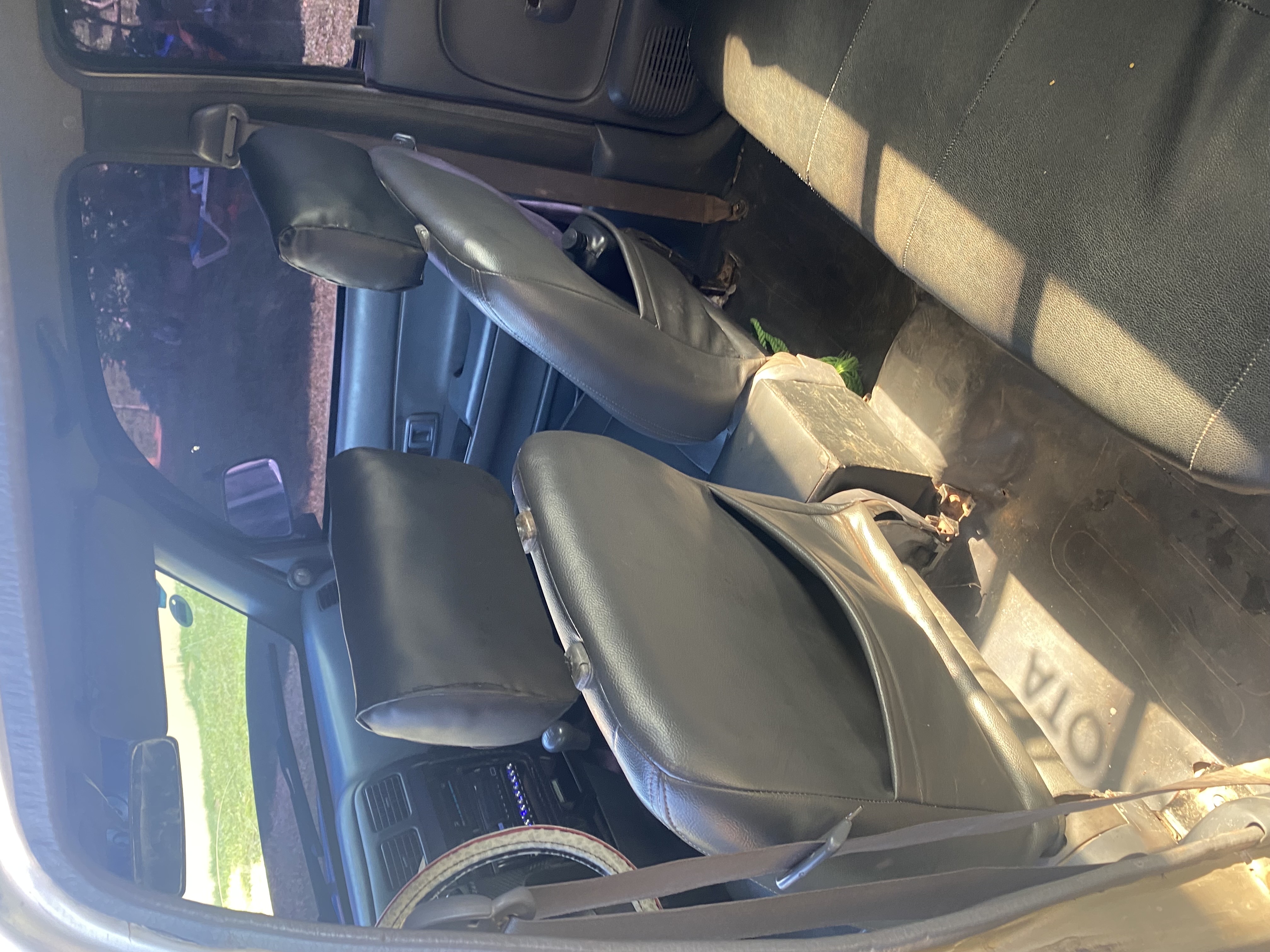 jeepetas y camionetas - se vende Toyota hilux  5