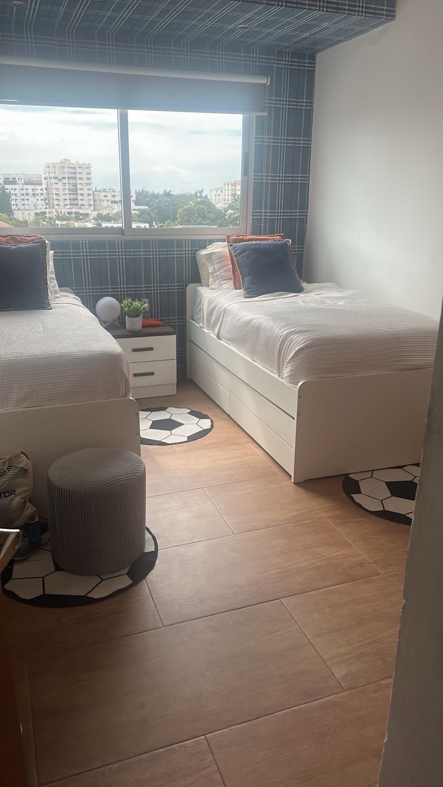 apartamentos - SE ALQUILA APARTAMENTO EN BELLA VISTA! 4