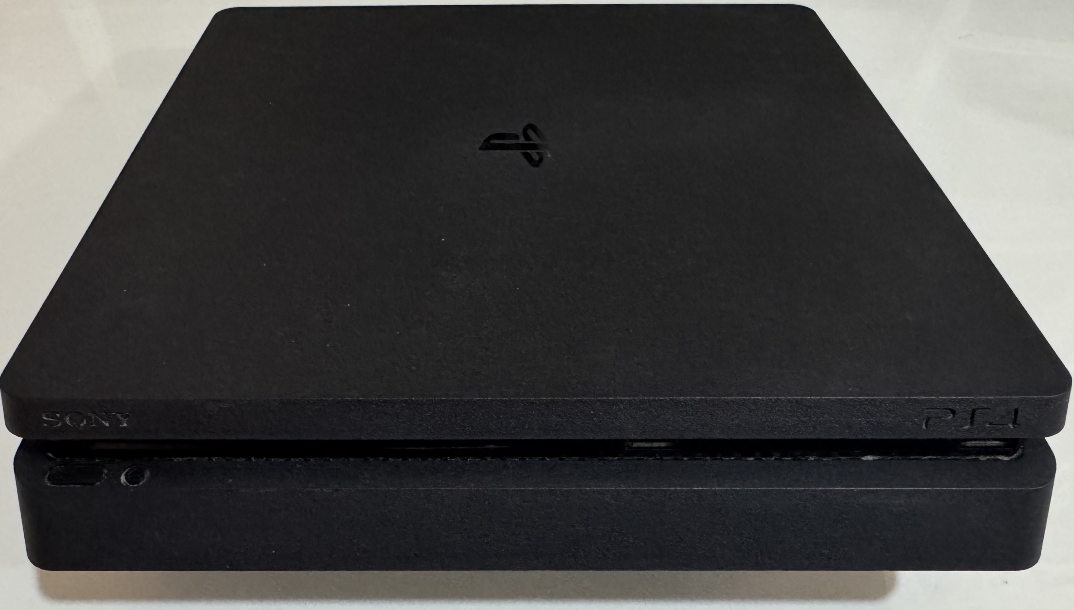 consolas y videojuegos - Vendo PS4 Slim de 500 GB 0