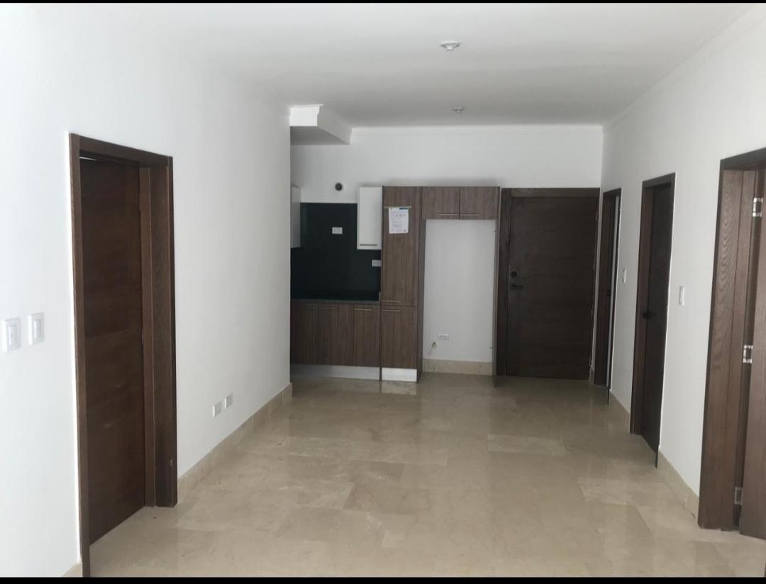 apartamentos - Lujoso Apto Evaristo Morales 1