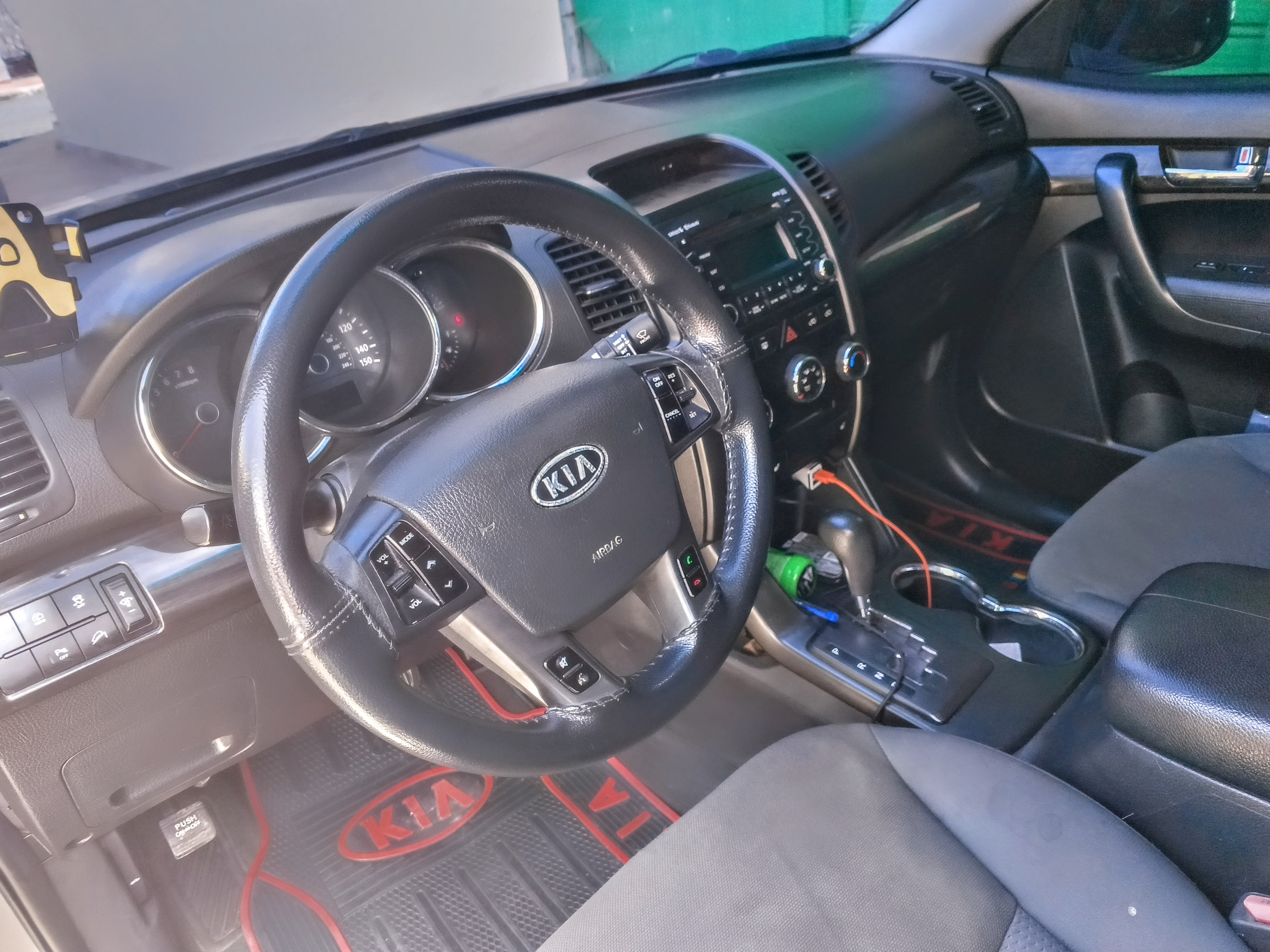 jeepetas y camionetas - Oportunidad Única! Jeepeta Kia Sorento 2012 en Venta 💥🚙 1