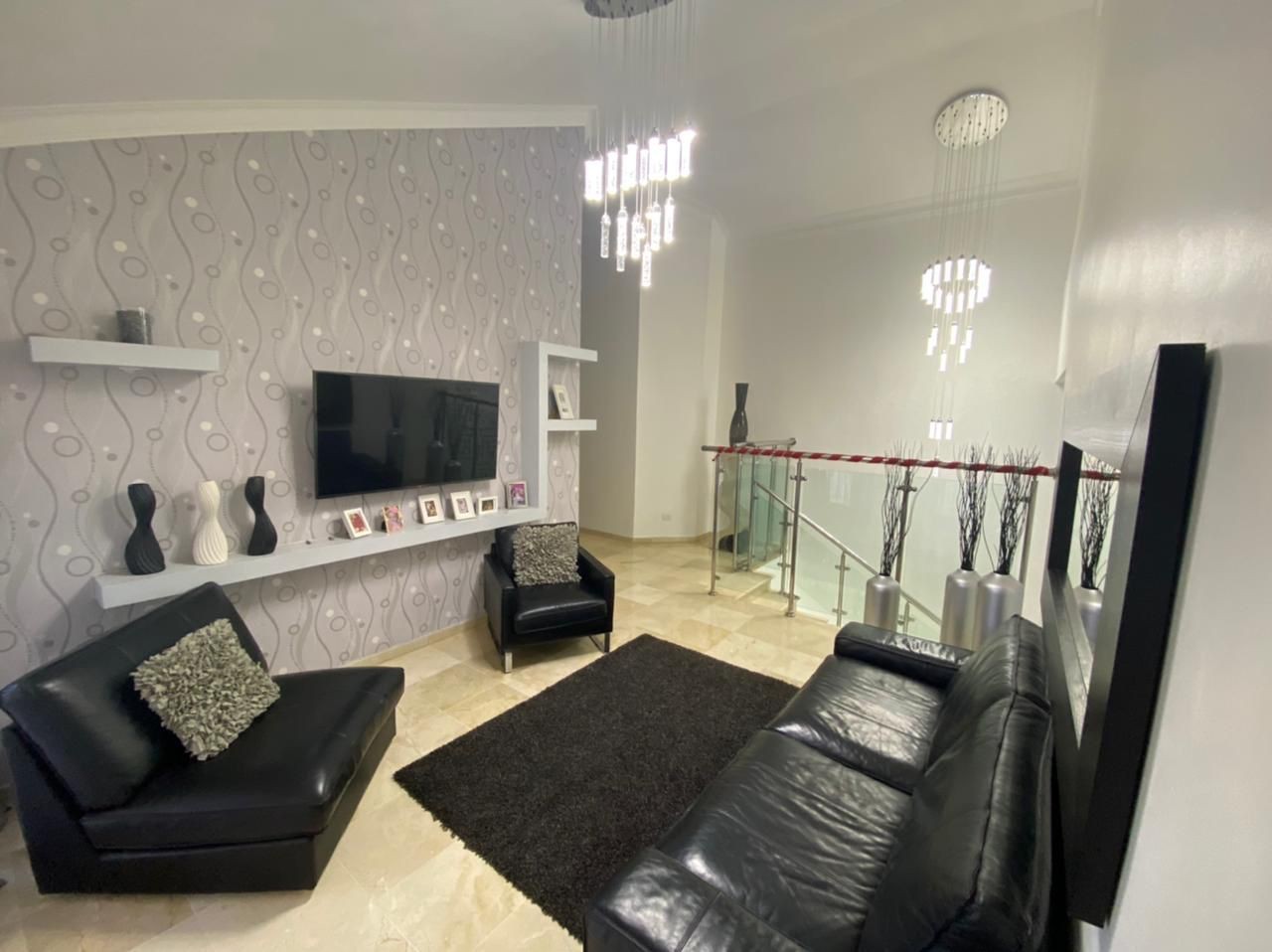 apartamentos - Se alquila apartamento amueblado en Av. Anacaona 2