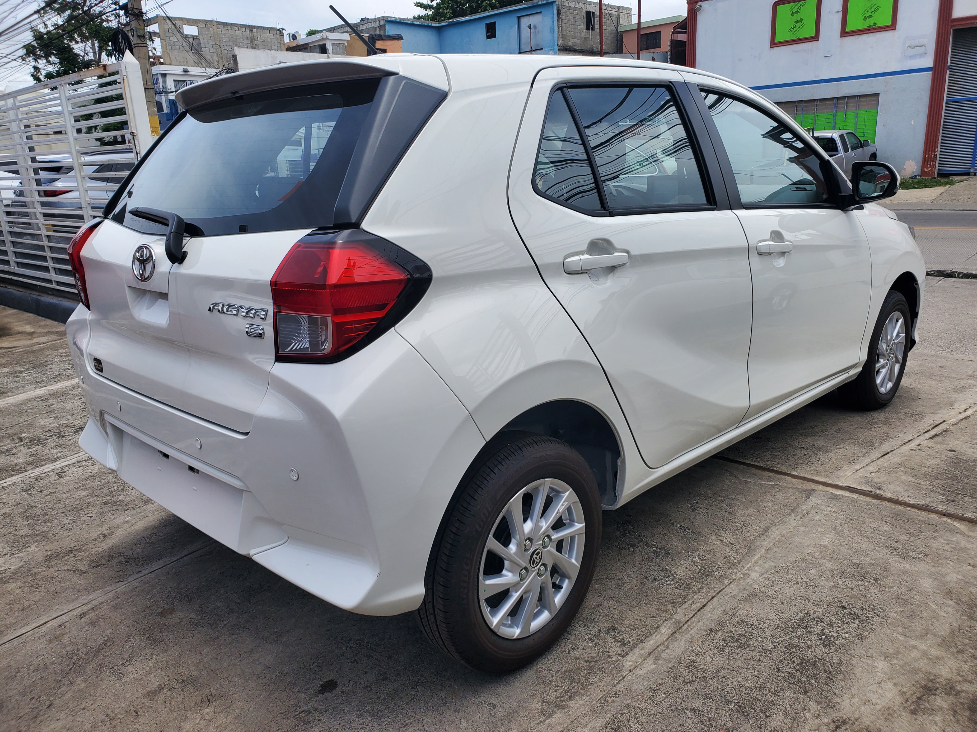 carros - Toyota Agya año 2024 0 kms
Sin uso Nuevo!
 3