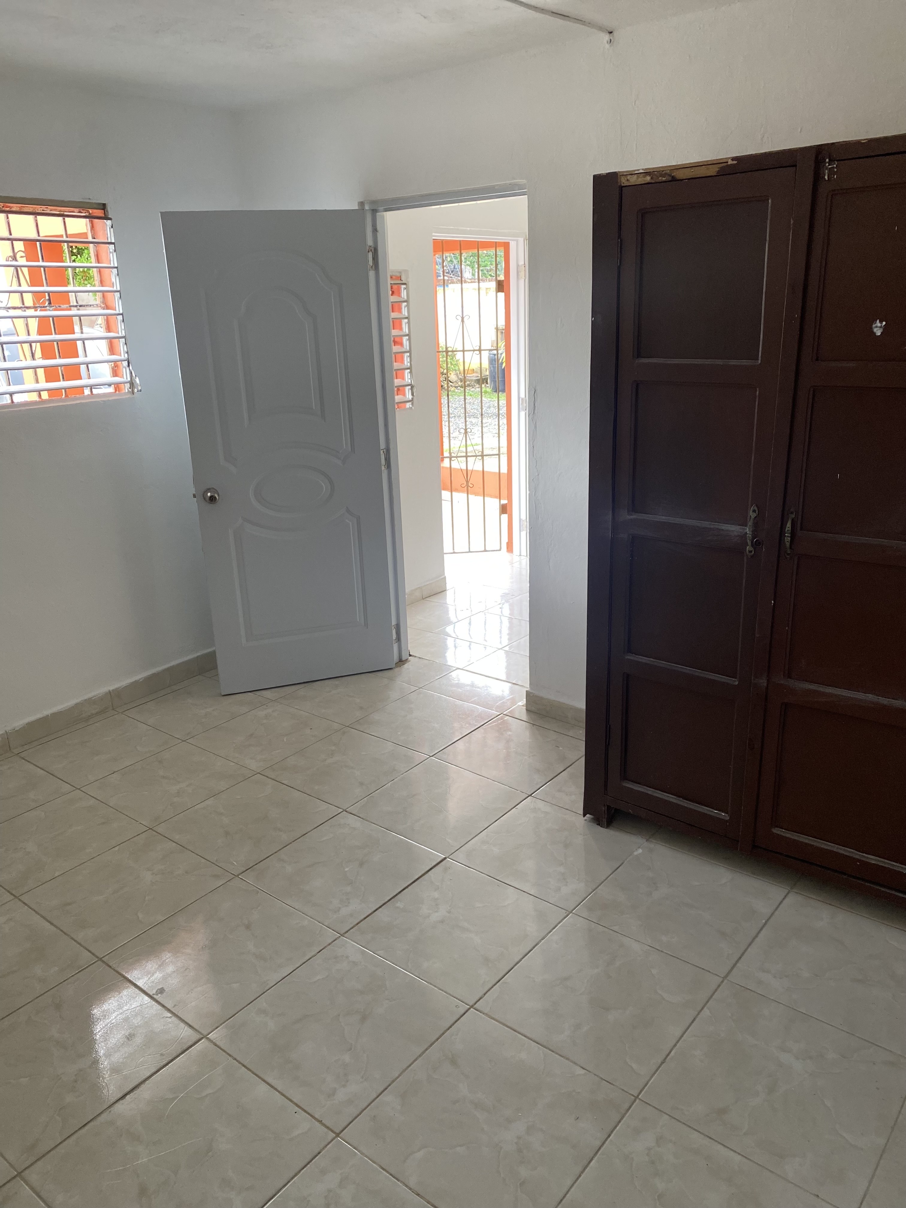 casas - Se alquila casa en Sol de Luz, Villa Mella. 4