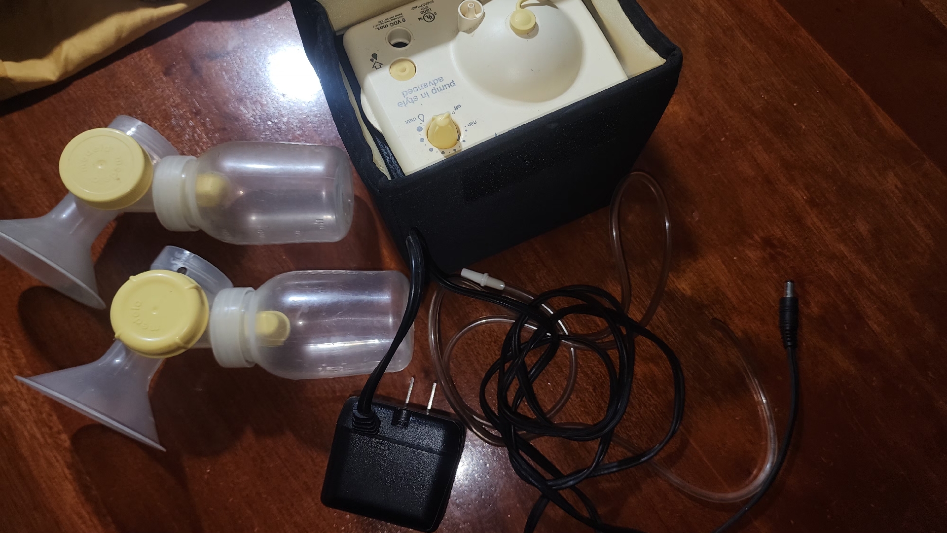cuidado y nutricion - Estractor de leche medela 1