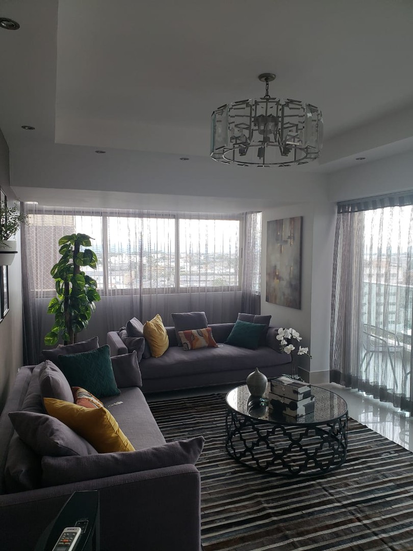 apartamentos -  Apartamento en Imponente Torre  en la Enriquillo 1