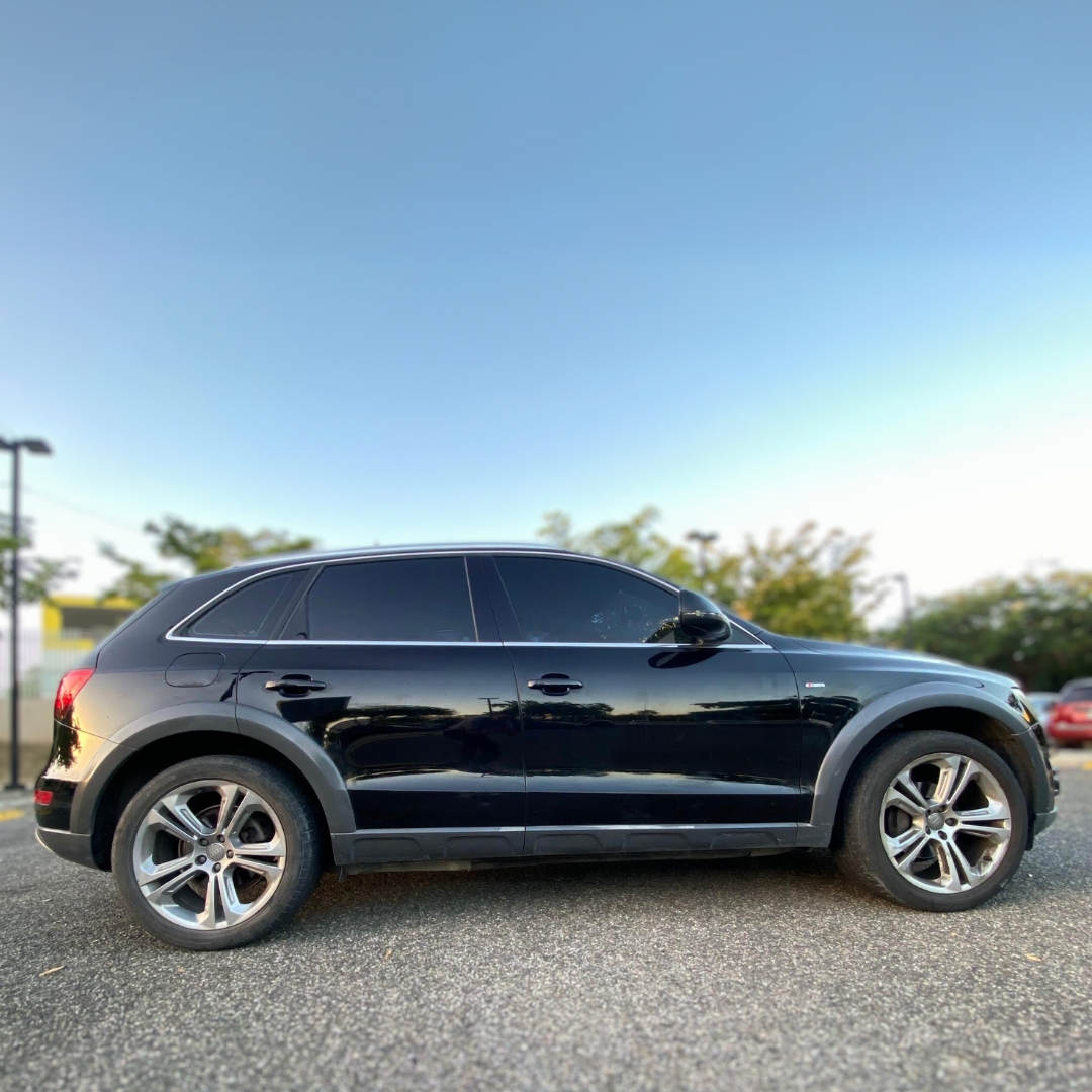jeepetas y camionetas - AUDI Q5 TFSI 3.0T Quattro Prestige 7