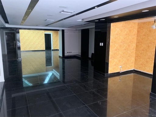 oficinas y locales comerciales - Local comercial en Piantini 1