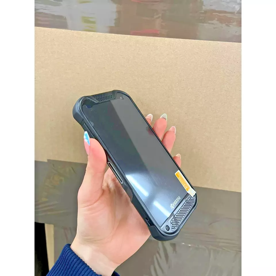 celulares y tabletas - Kyocera DuraForce PRO 2