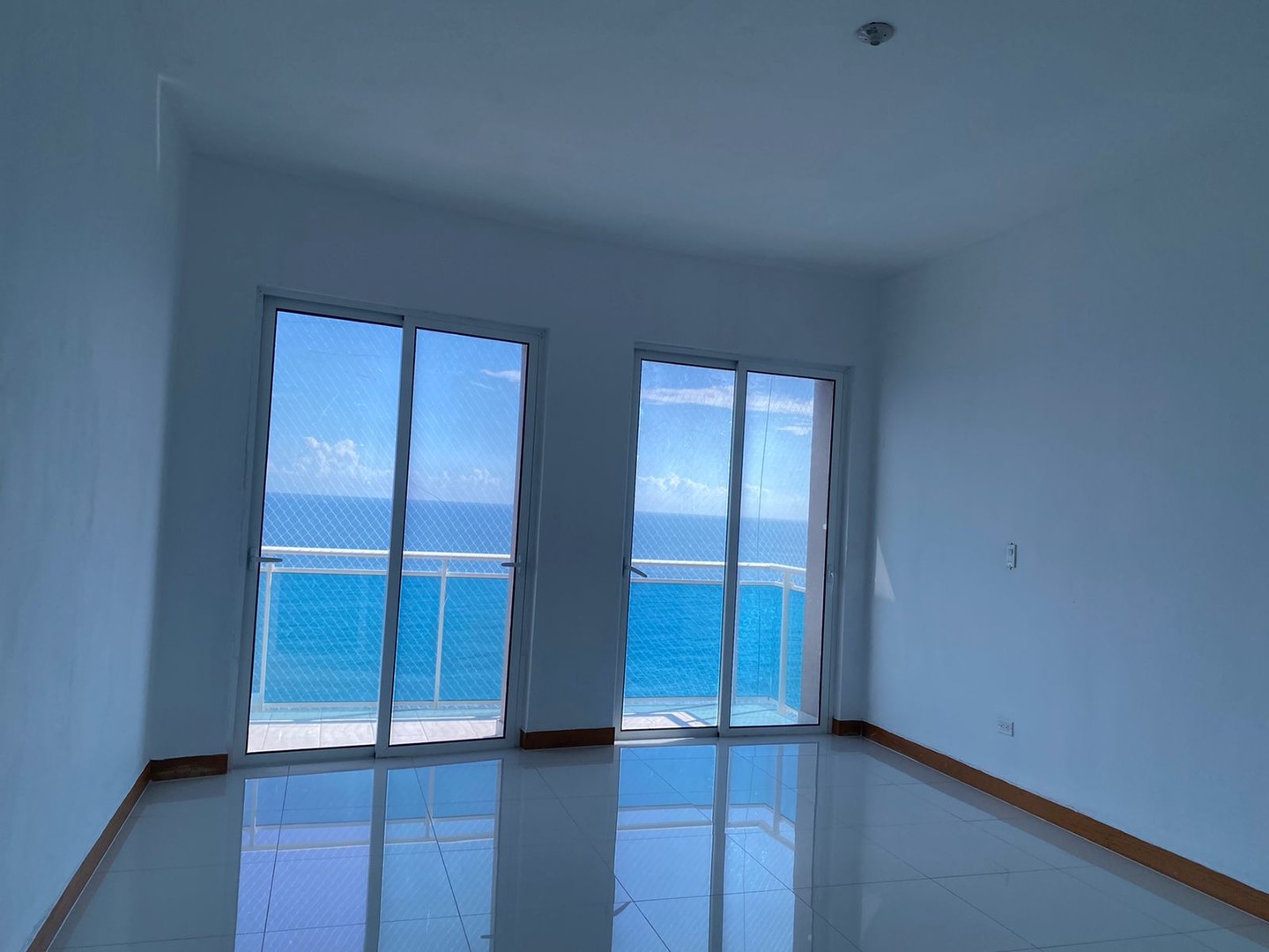 casas - Alquiler Apartamento de 2 Habitaciones frente al Malecón de Santo Domingo 6