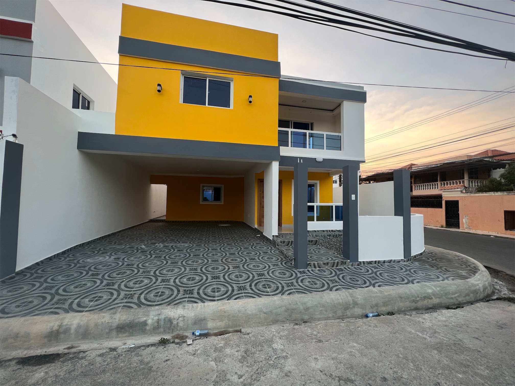 casas - Venta de casa en la autopista de san Isidro prado oriental Santo Domingo este 4