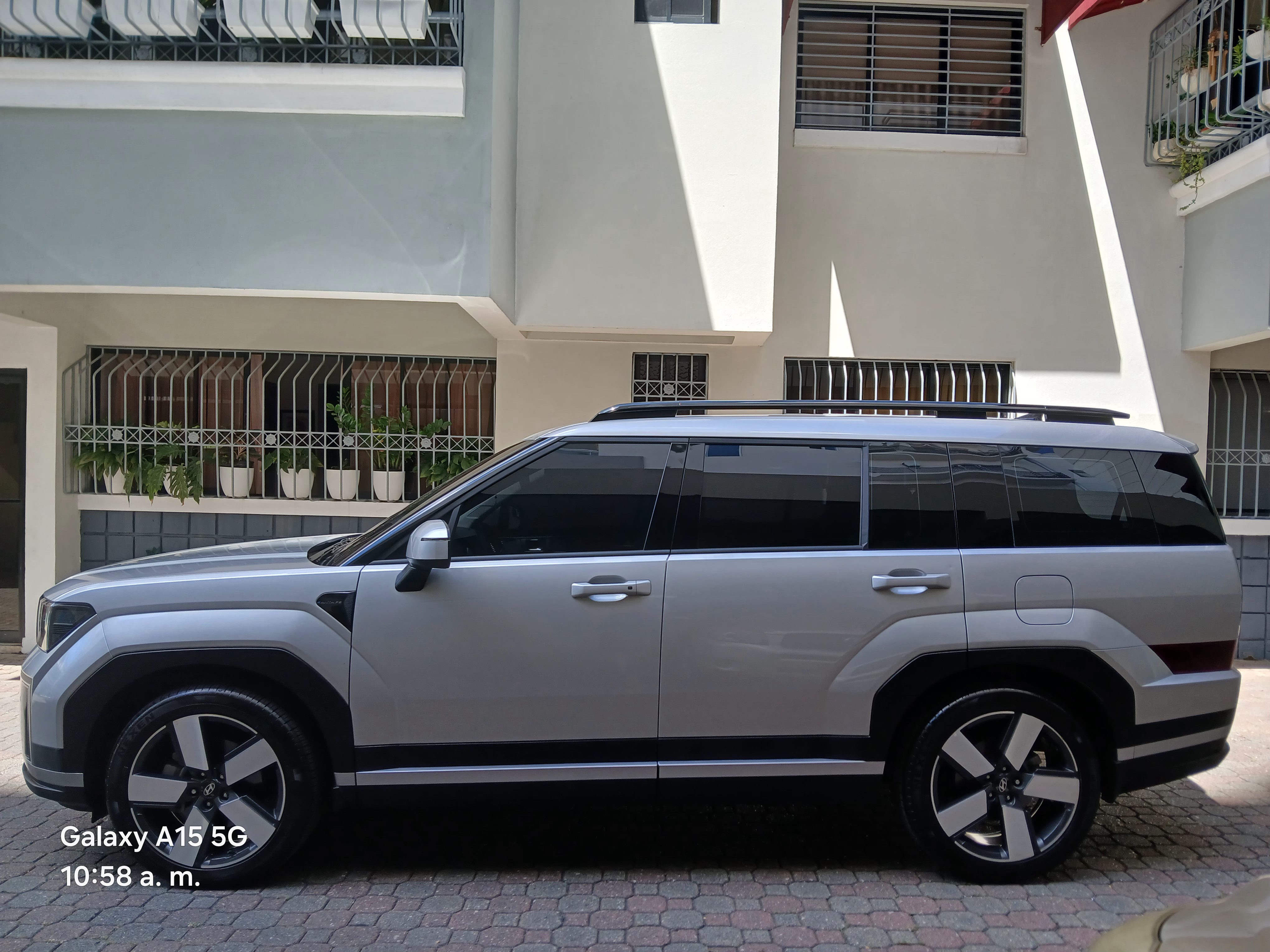 jeepetas y camionetas - Neg. 2024 Hyundai Santa Fe versión E (semifull)  2