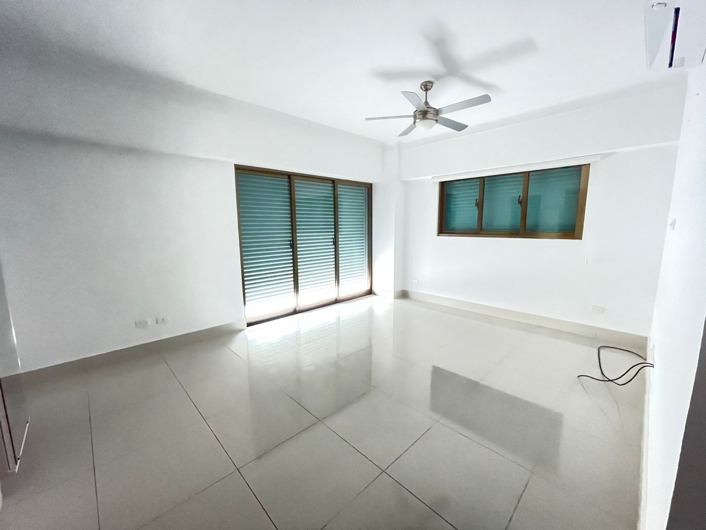 apartamentos - Apartamento con línea blanca Evaristo Morales  2